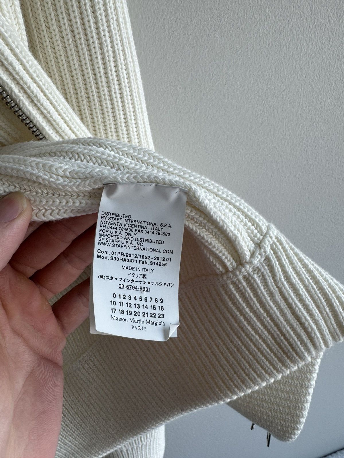 Maison Margiela Maison Margiela Turtleneck Cardigan w/ Tags Size US M / EU 48-50 / 2 - 4 Thumbnail