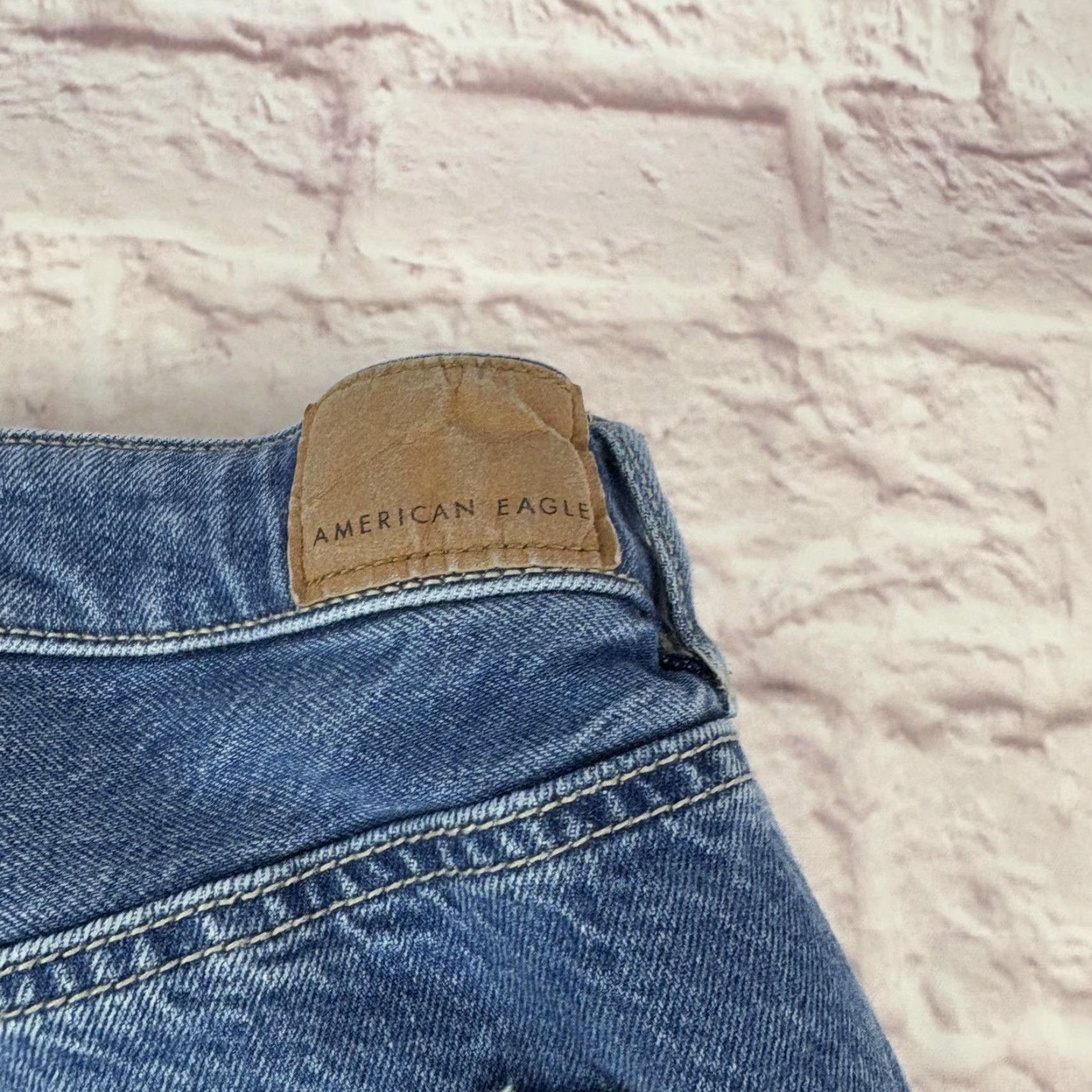 American Eagle Outfitters American Eagle Jeans Womens 14 X-Short Blue Mom Jean Distressed Ripped Cropped Size 36" / US 14 / IT 50 - 5 Thumbnail