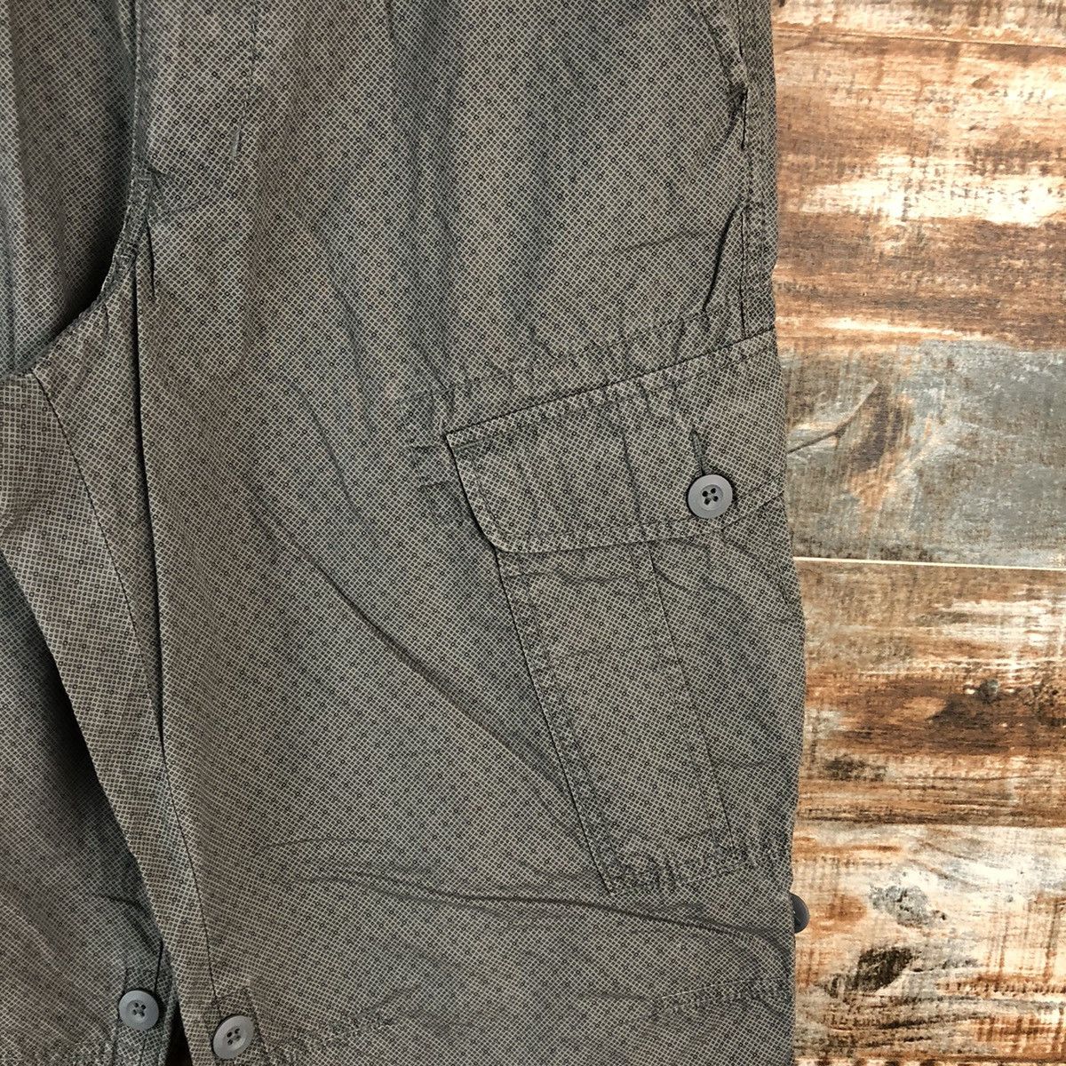 Japanese Brand Uniqlo Grey Multipocket cargo Cropped short Pants #A2419 Size US 28 / EU 44 - 10 Thumbnail