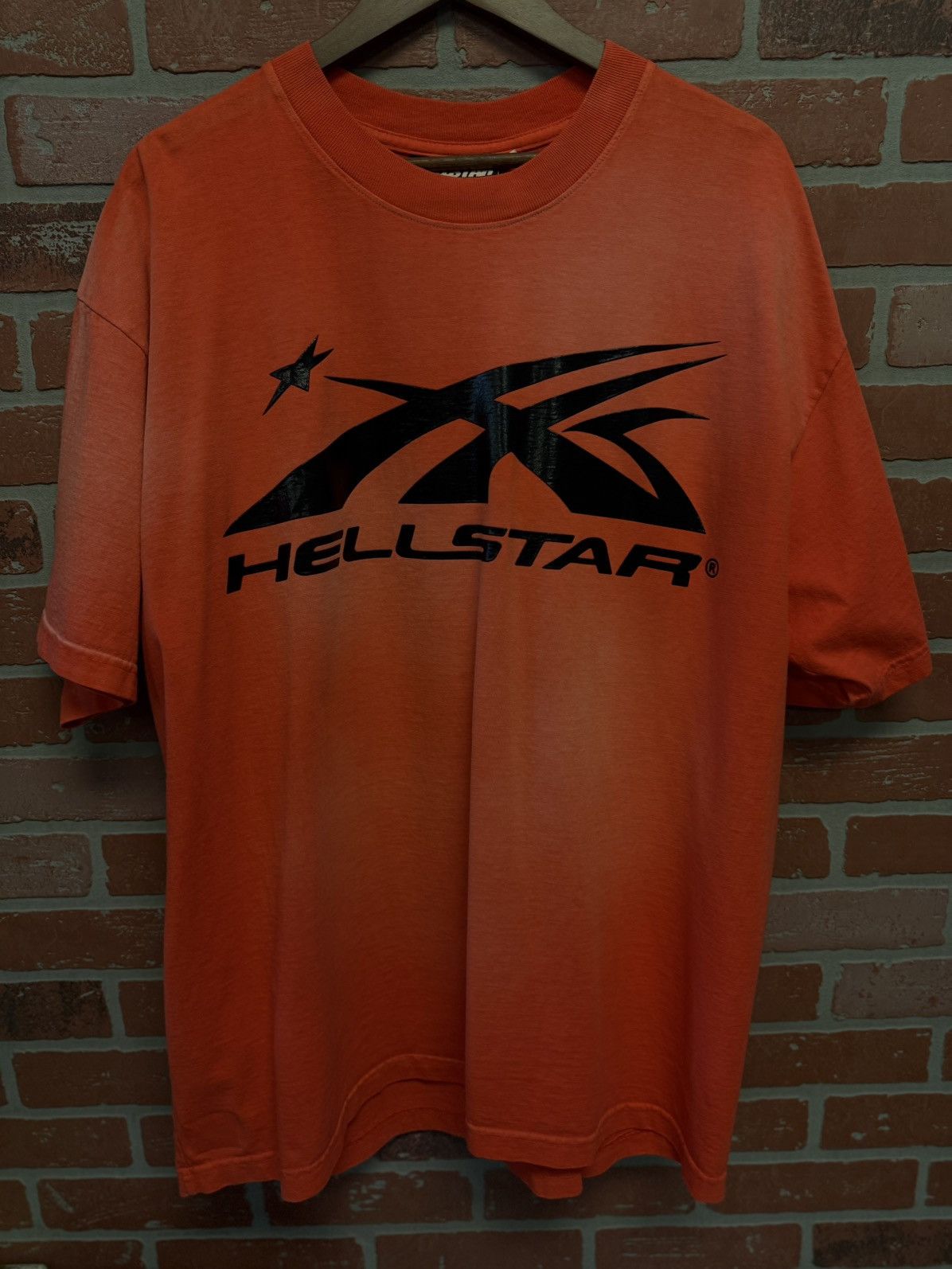 HELLSTAR Hellstar RED Logo Tee Shirt 100% Authentic Size 3XL Size US XXL / EU 58 / 5 - 3 Thumbnail