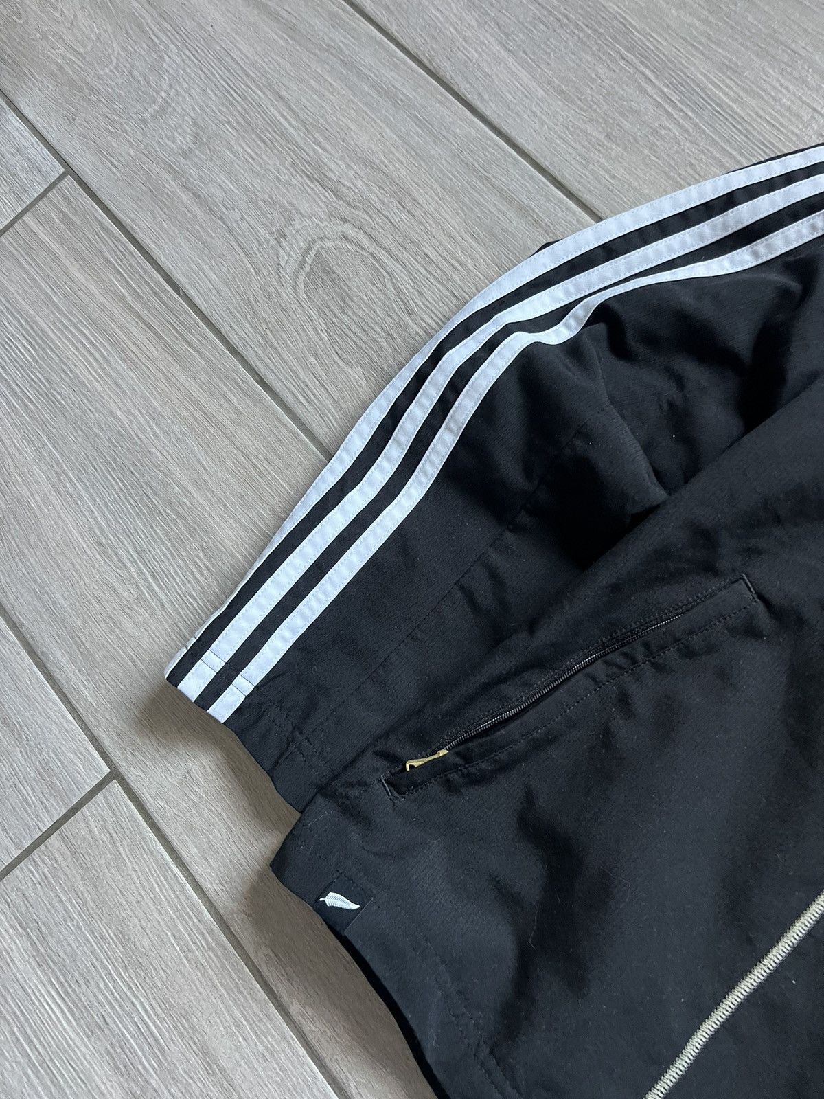Adidas Vintage 00s Adidas All Blacks Zip Fleece Jacket Sweater Size US S / EU 44-46 / 1 - 10 Thumbnail