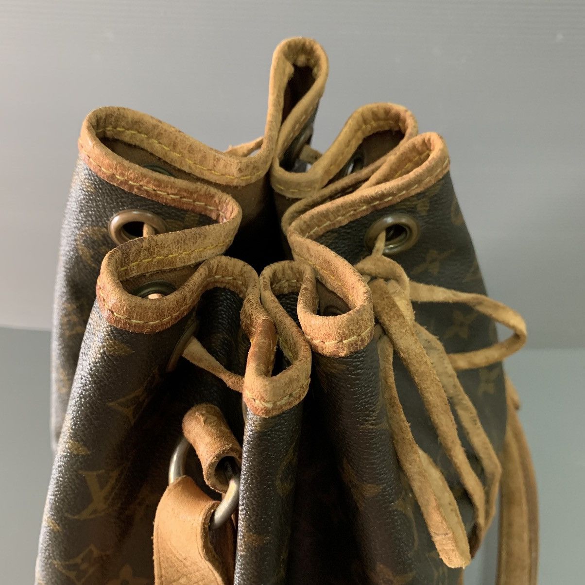 Louis Vuitton Louis Vuitton Bucket Vintage Bag Size ONE SIZE - 4 Thumbnail
