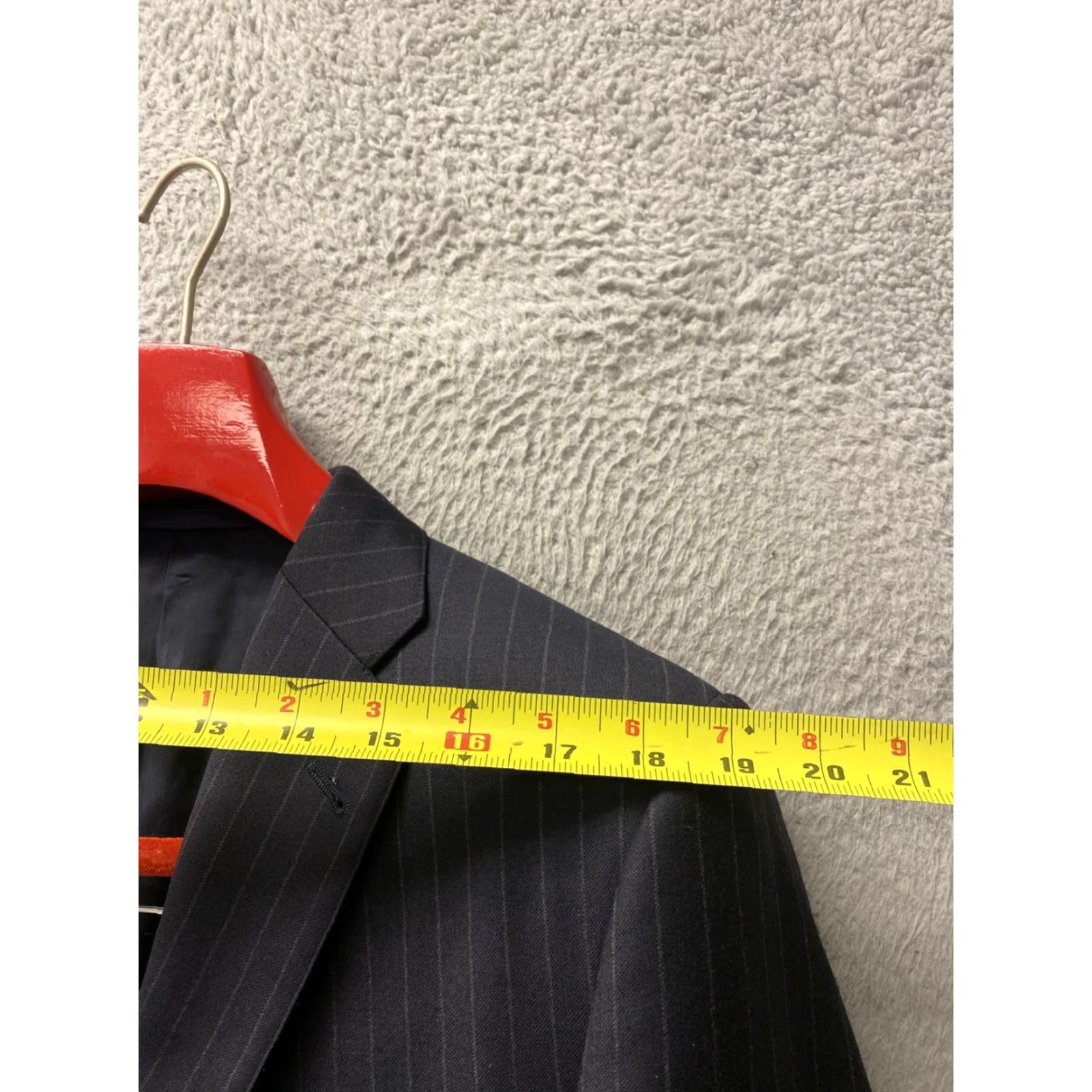Vintage VINTAGE Hickey Freeman Blazer Jacket Worsted Wool Two Button Navy Striped 42 R Mens 43 Chest Regular Fit Size 42R - 5 Thumbnail