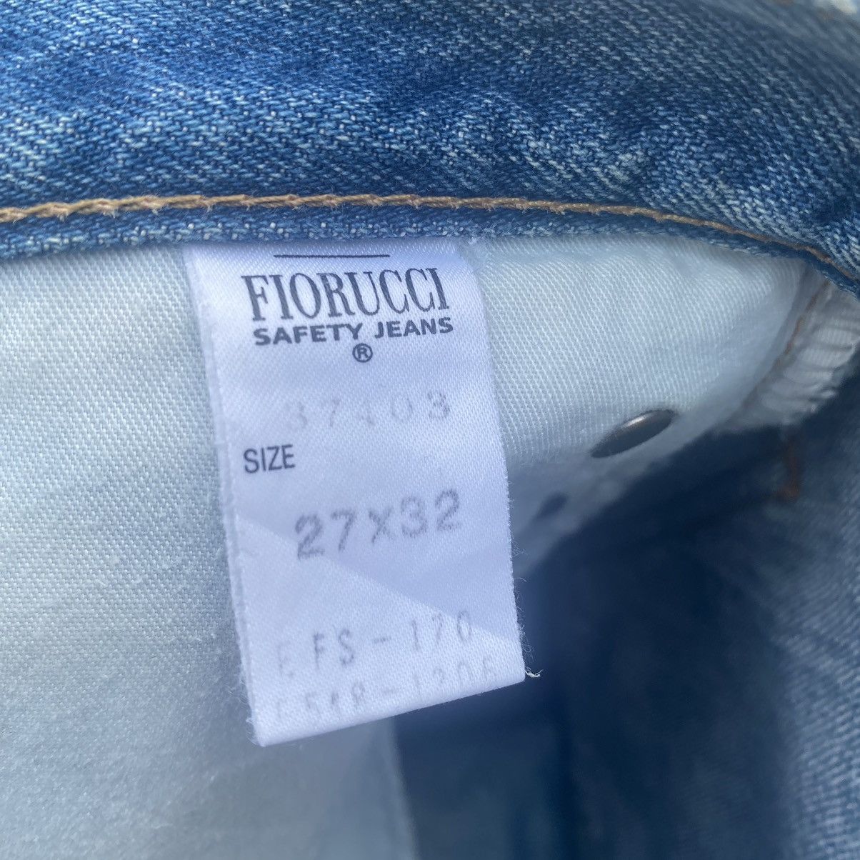 Fiorucci FIORUCCI Distressed Selvedge Jeans Size 27" / US 4 / IT 40 - 12 Thumbnail