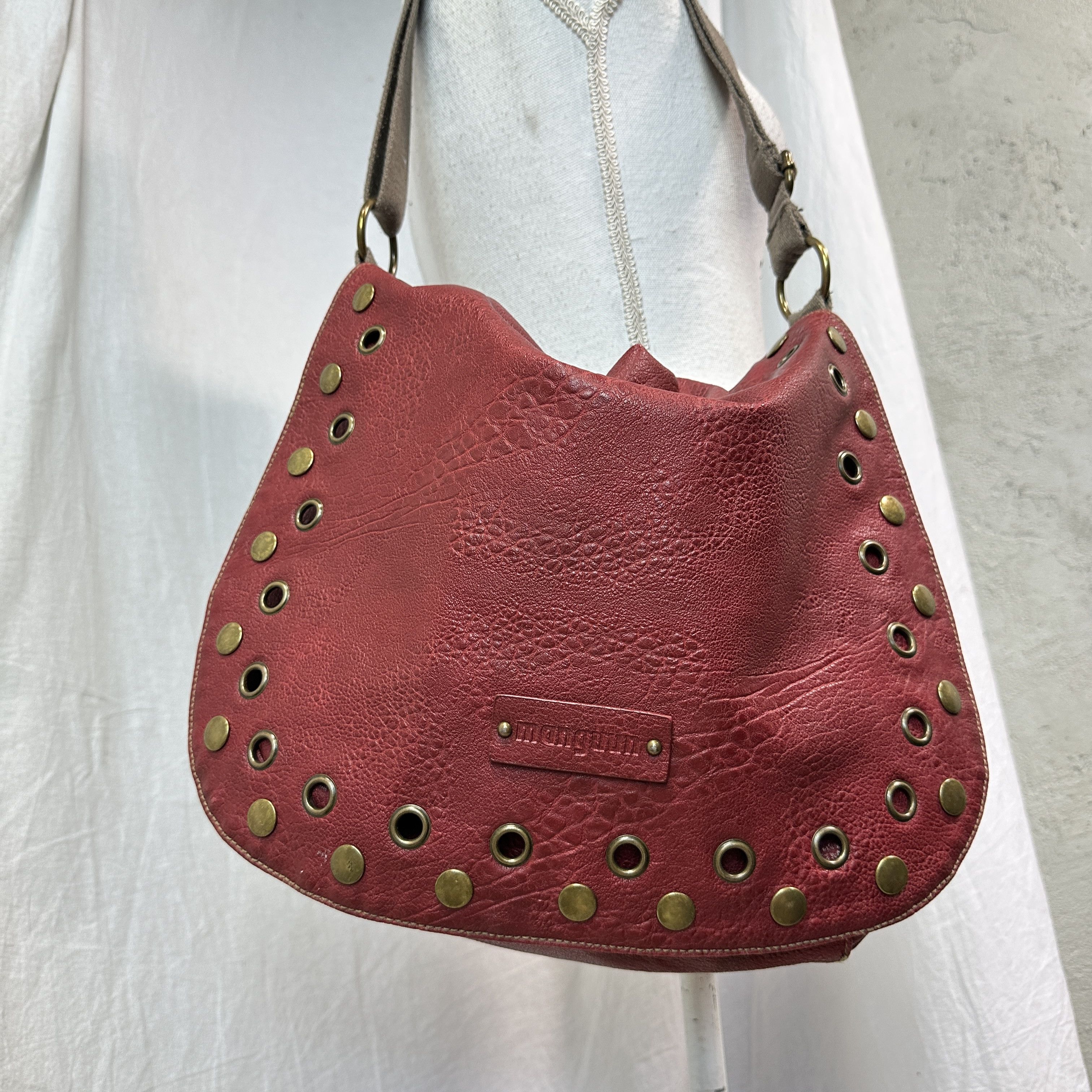 Vintage Vintage Leather Cherry Red Eyelets Bag Y2K Size ONE SIZE - 2 Thumbnail