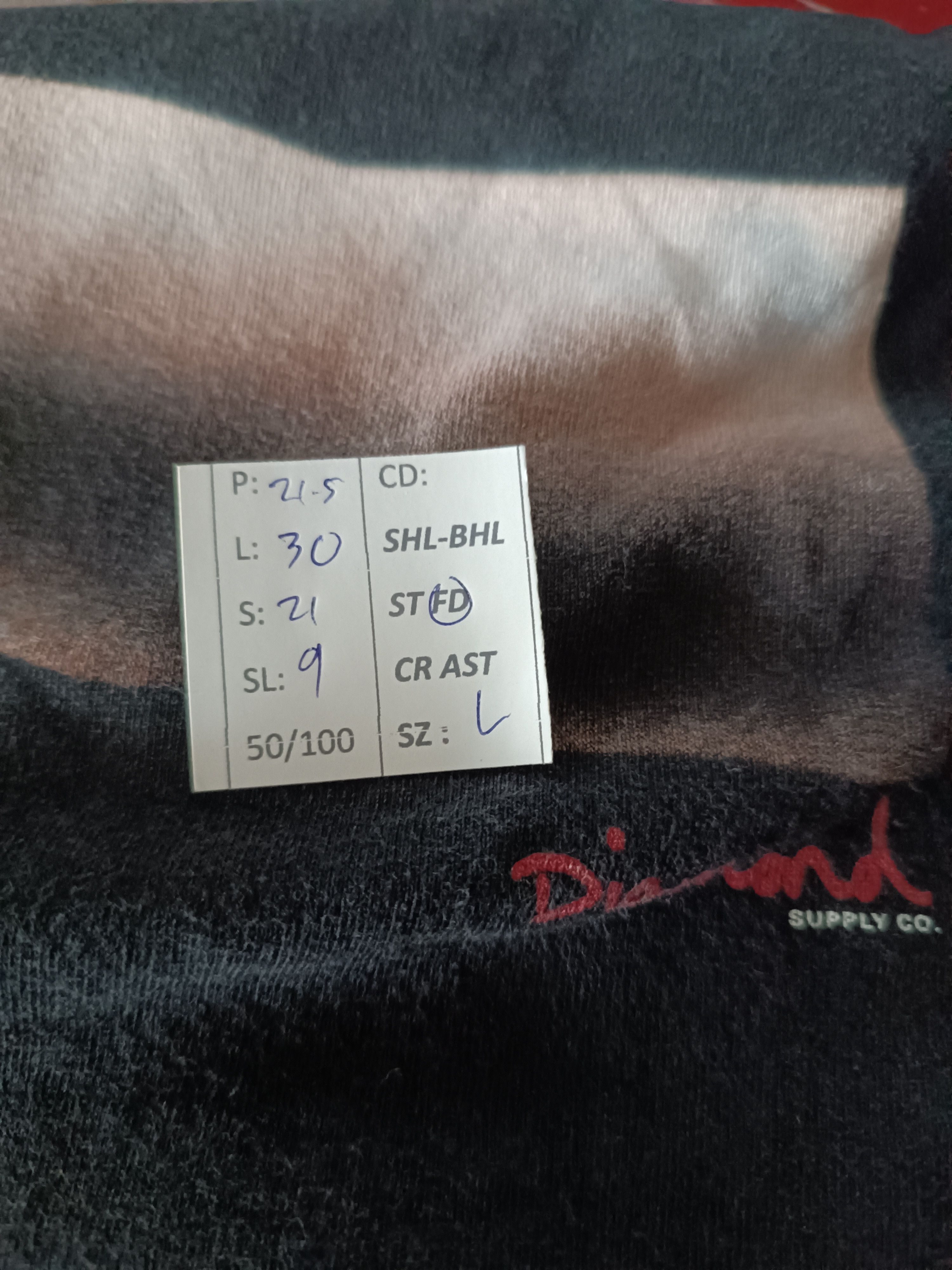 Diamond Supply Co. THRASHED FADED DIAMOND SUPPLY CO FINGER TEE VERY RARE Size US L / EU 52-54 / 3 - 19 Thumbnail
