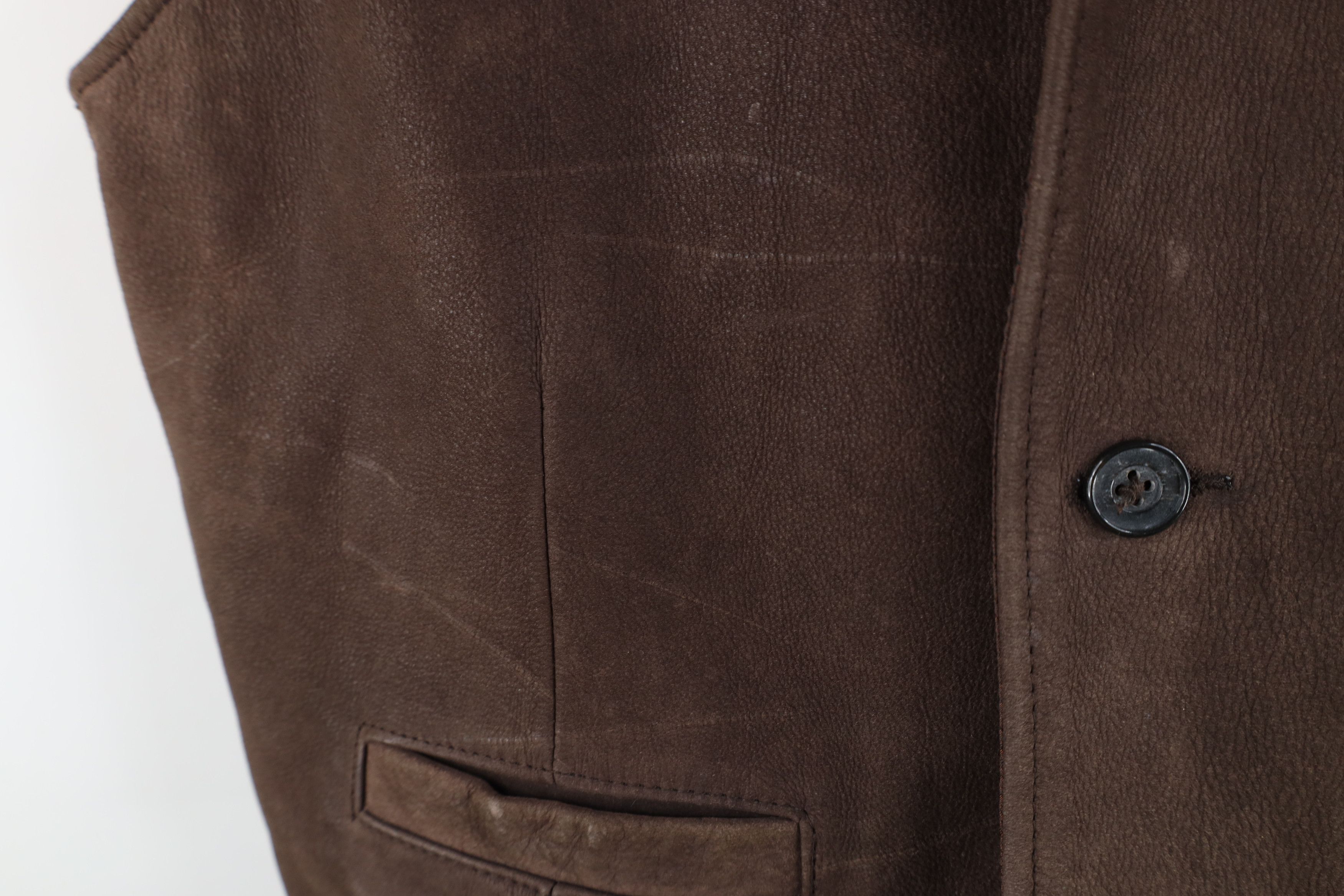 Gap Vintage 90s Gap Buckle Back Suede Leather Vest Jacket Brown Size US M / EU 48-50 / 2 - 4 Thumbnail