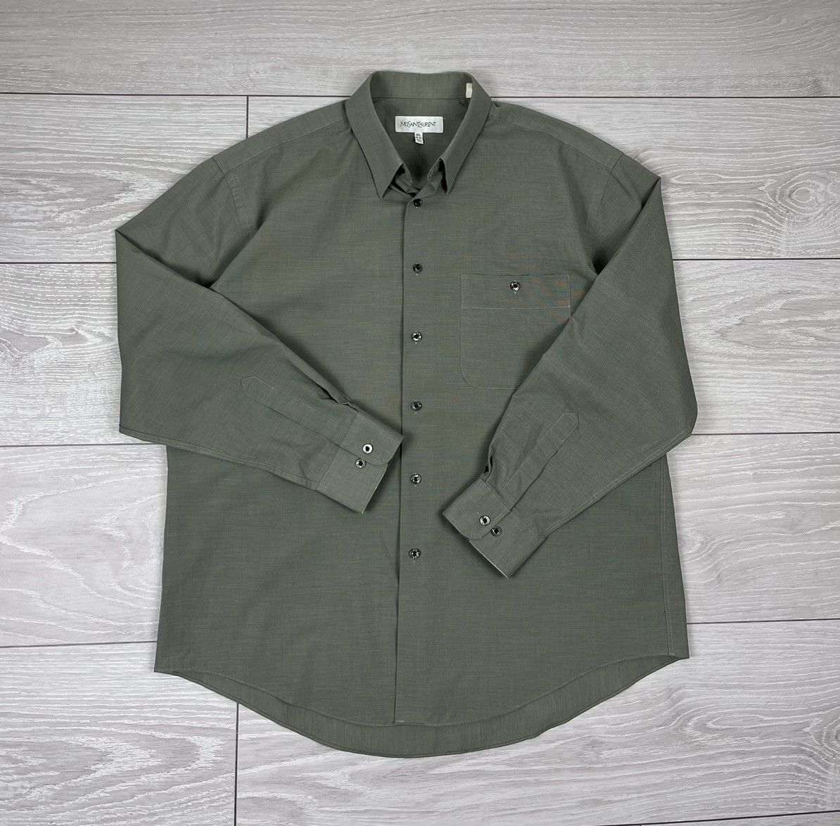 Yves Saint Laurent Yves Saint Laurent Vintage Green Pocket Button Shirt Size US L / EU 52-54 / 3 - 2 Thumbnail