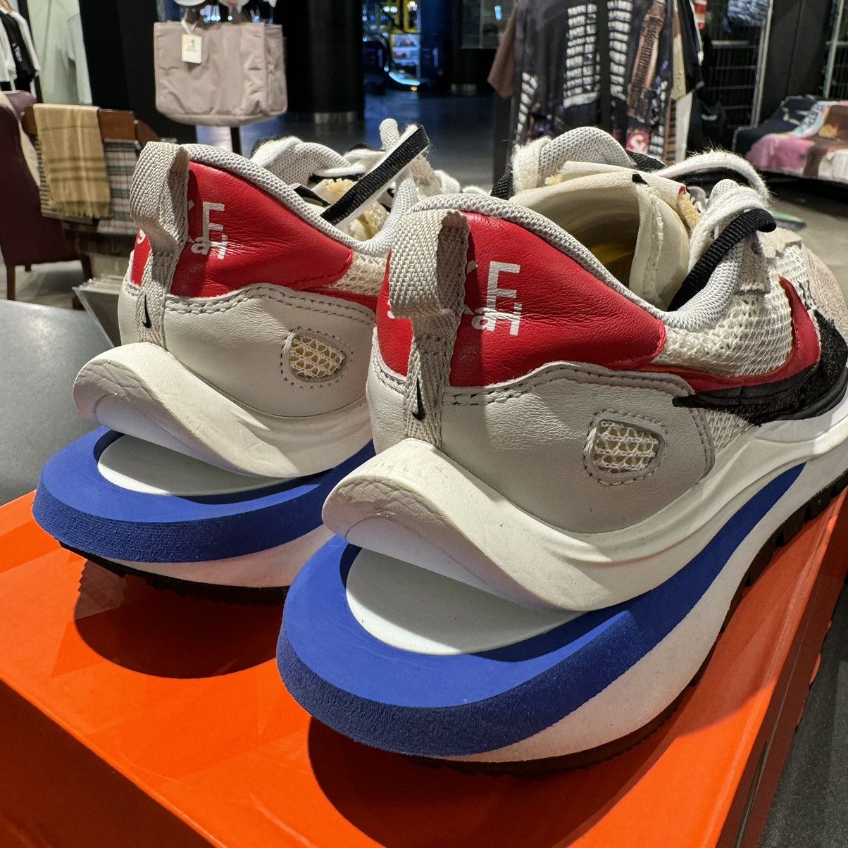 Nike × Sacai Nike Sacai Vaporwaffle Fuchsia Game Royal Size US 10.5 / EU 43-44 - 9 Thumbnail