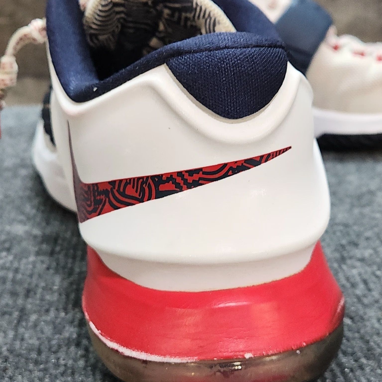 Nike Nike KD VII 653996-146 2014 Size 8.5 Red White and Blue Zoom Sneaker Men Basketball USA Team Nike KD V11 Size US 8 / EU 41 - 7 Thumbnail