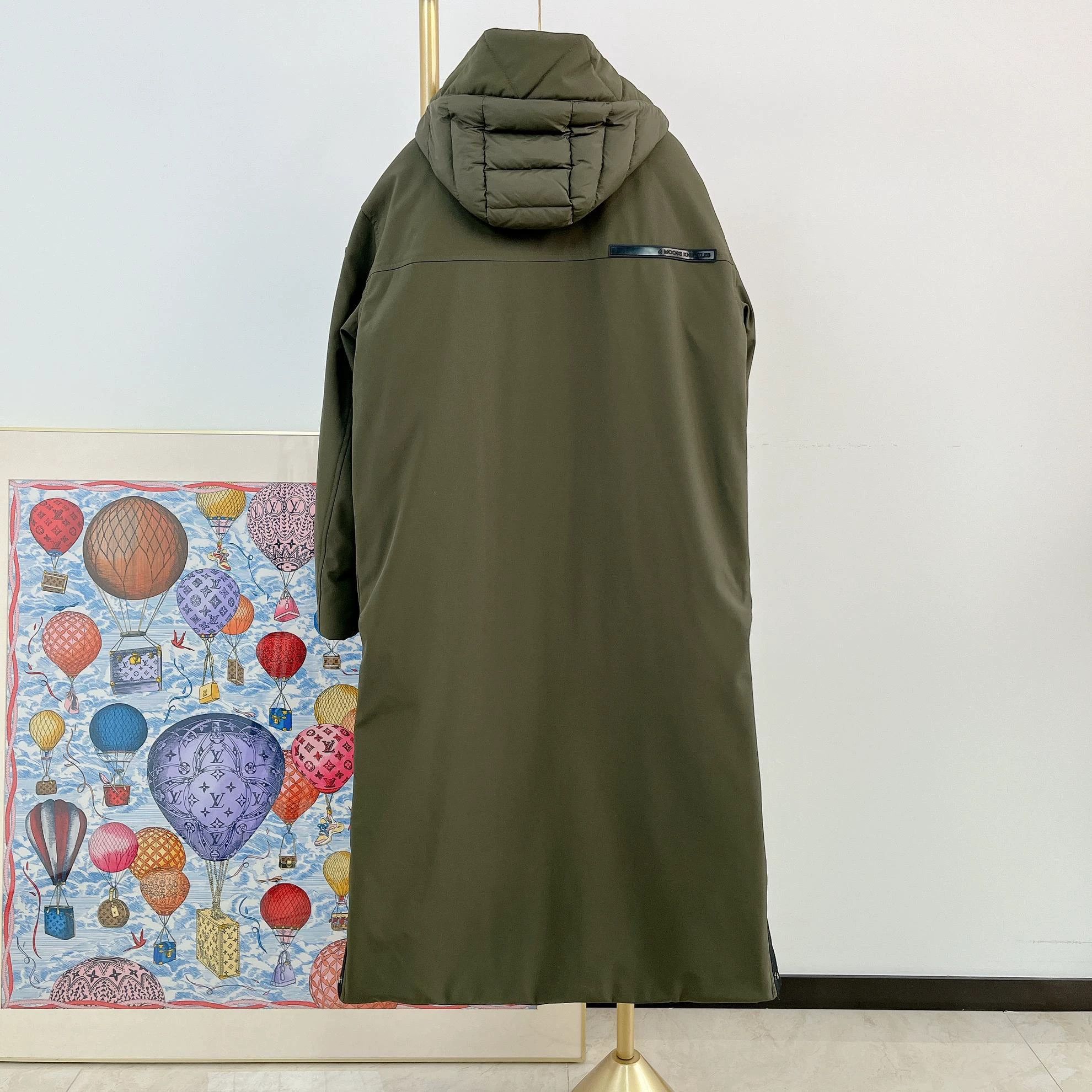 Moose Knuckles Moose Knuckles Scissors Green Long M Used Jacket Size M / US 6-8 / IT 42-44 - 2 Thumbnail