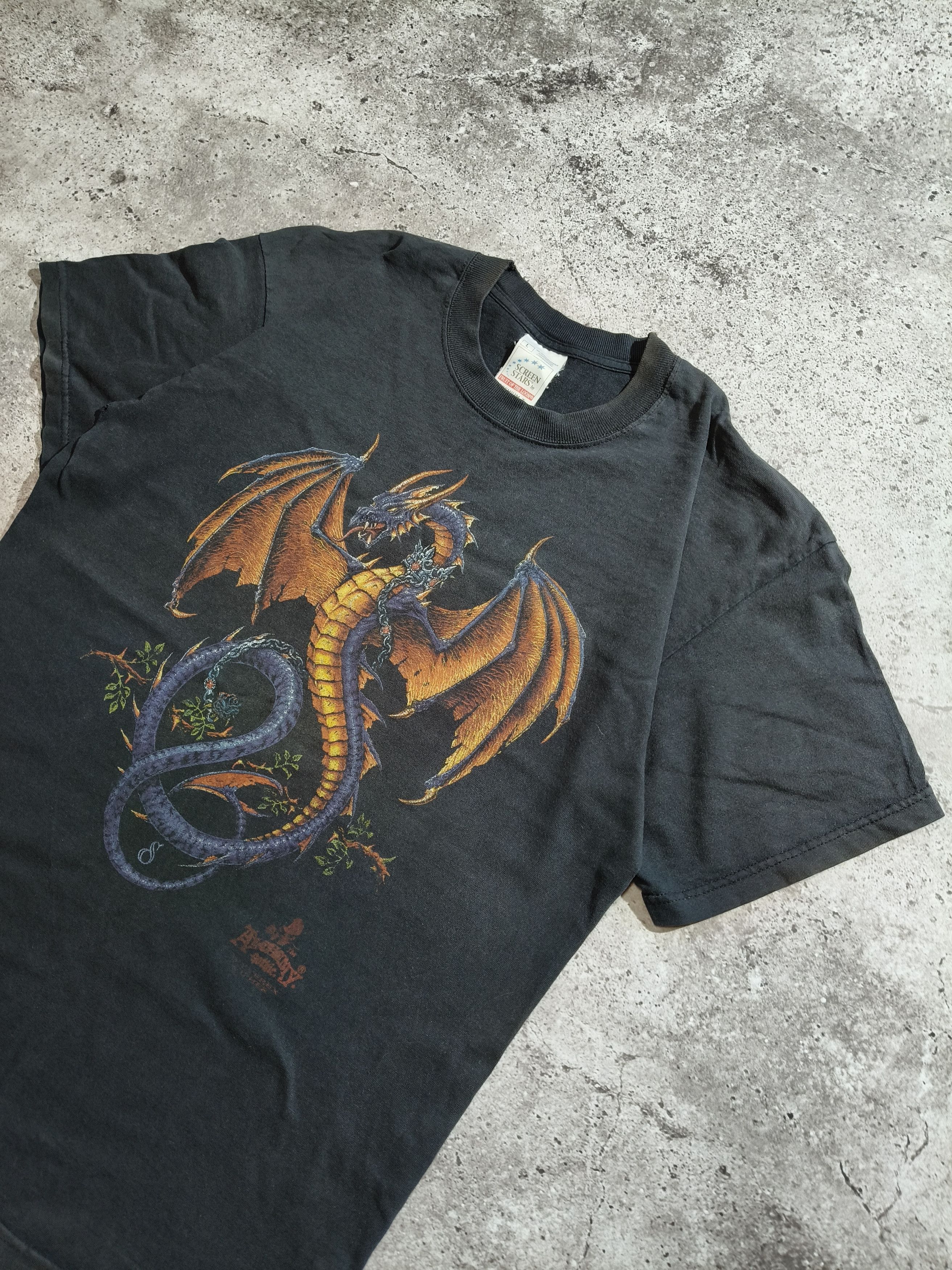 Vintage Vintage Alchemy Gothic Dragon T-Shirt Y2K 90s Size L Size US L / EU 52-54 / 3 - 2 Thumbnail