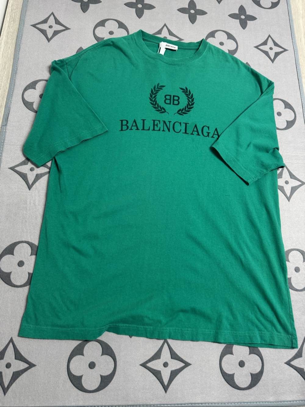 Balenciaga Balenciaga Wreath BB Logo T-Shirt Size M Size US M / EU 48-50 / 2 - 1 Thumbnail