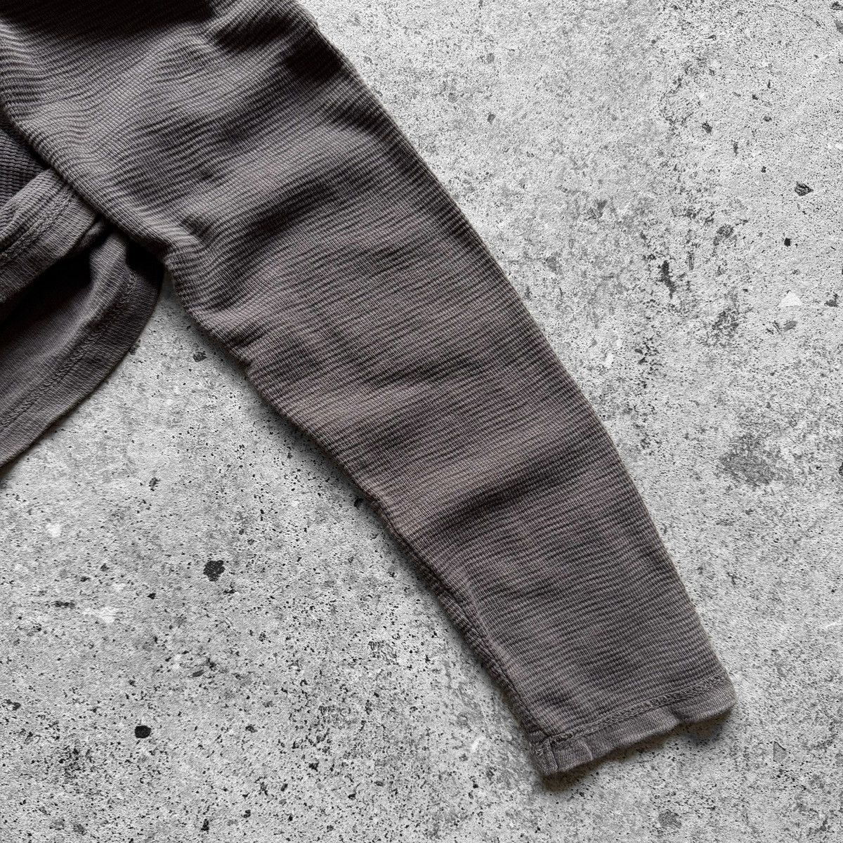 Allsaints AllSaints Mens Brown Gray Faded Ribbed Long Sleeve T-Shirt Size US L / EU 52-54 / 3 - 4 Thumbnail