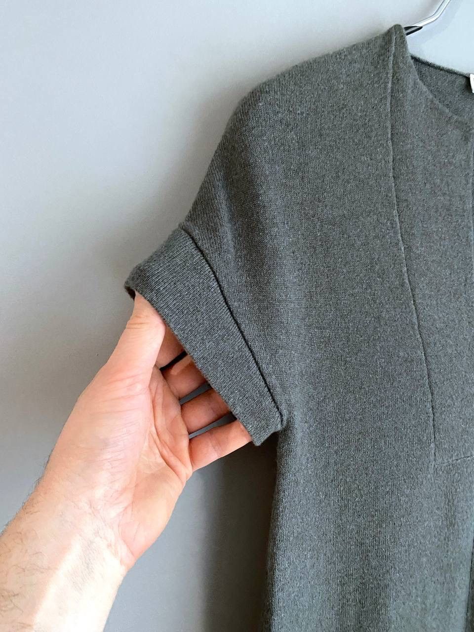 Brunello Cucinelli × Designer Brunello Cucinelli Women's Cashemere Knitted Dress Made in Italy, Size S Size S / US 4 / IT 40 - 7 Thumbnail