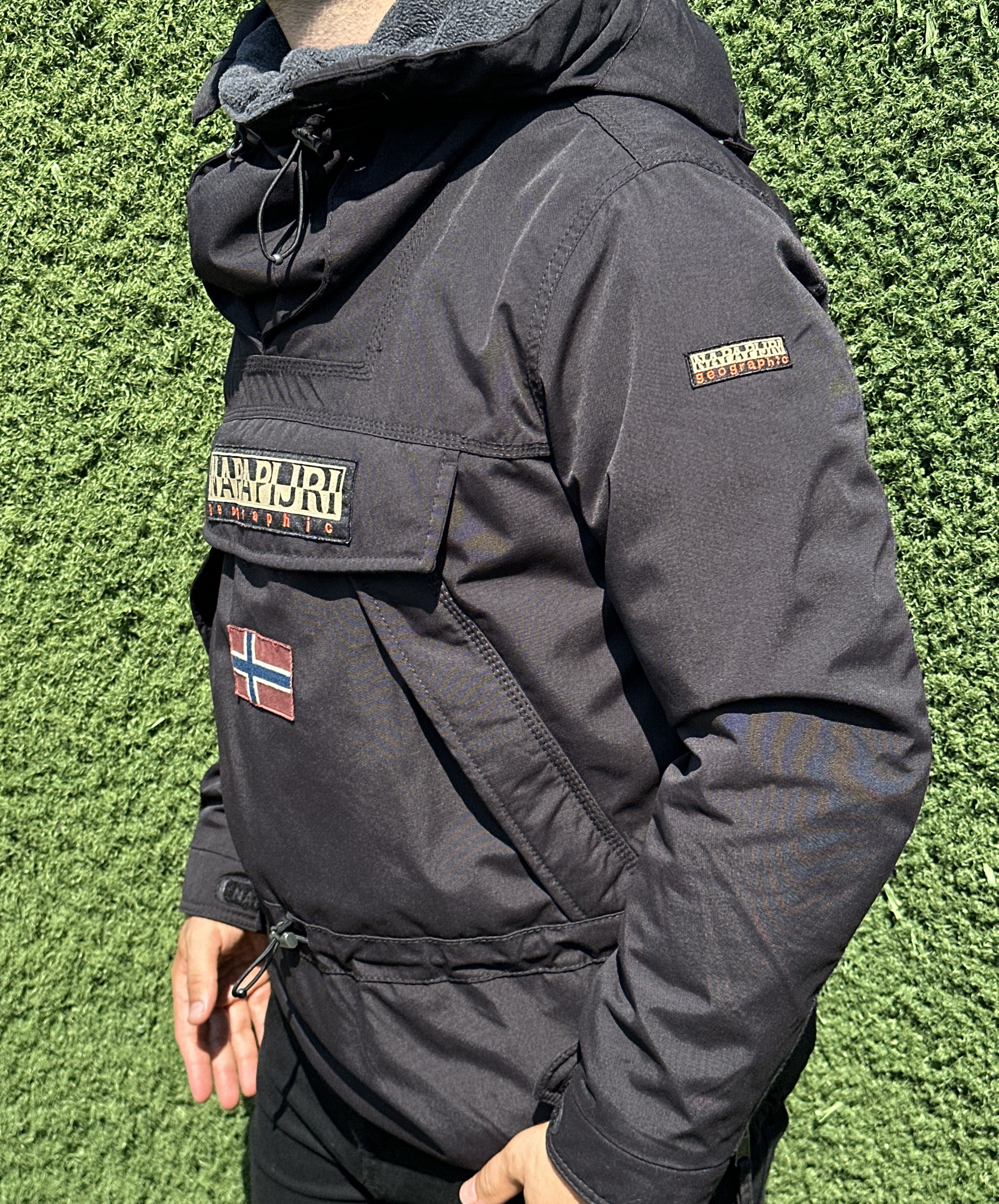 Napapijri Lmited Napapijri Skidoo Taped Seams Wind Bomber Size M Size US M / EU 48-50 / 2 - 2 Thumbnail