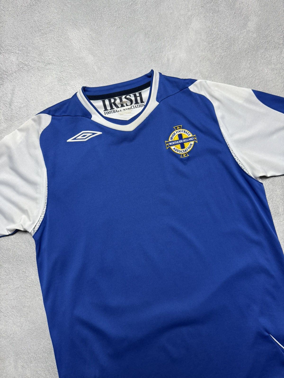 Umbro Northern Ireland 2006 2007 Away Shirt Soccer Jersey Umbro Size US M / EU 48-50 / 2 - 3 Thumbnail