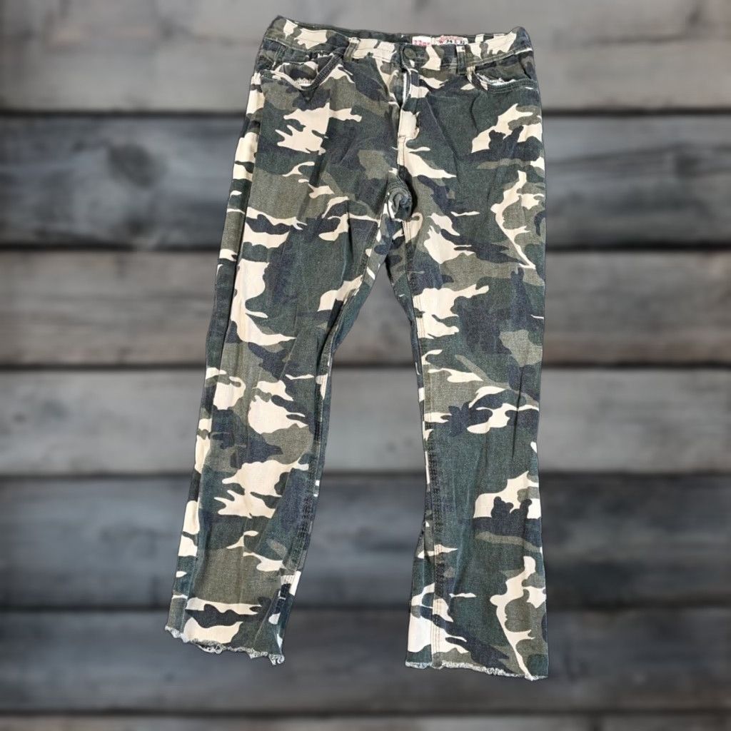 J Brand 22 Oz Brand Camouflage Pattern Tapered Leg Jeans Women's 33 x 26 Raw Edge Size 24" / US 00 / IT 34 - 1 Thumbnail
