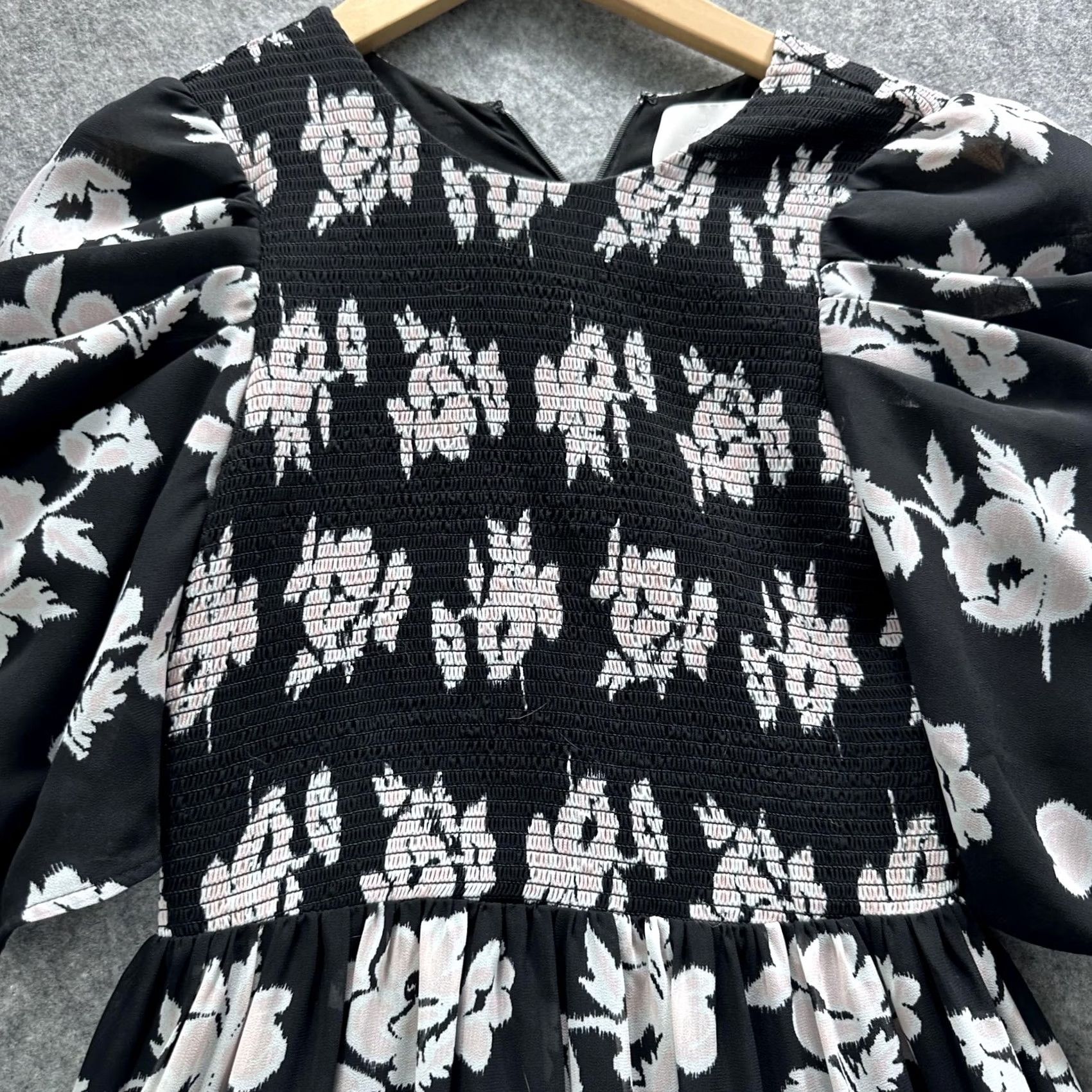 Cinq a Sept Cinq a Sept Dress Womens 0 Black Floral Puff Sleeve Smocked Tiered Ruffle Mini Size XS / US 0-2 / IT 36-38 - 2 Thumbnail