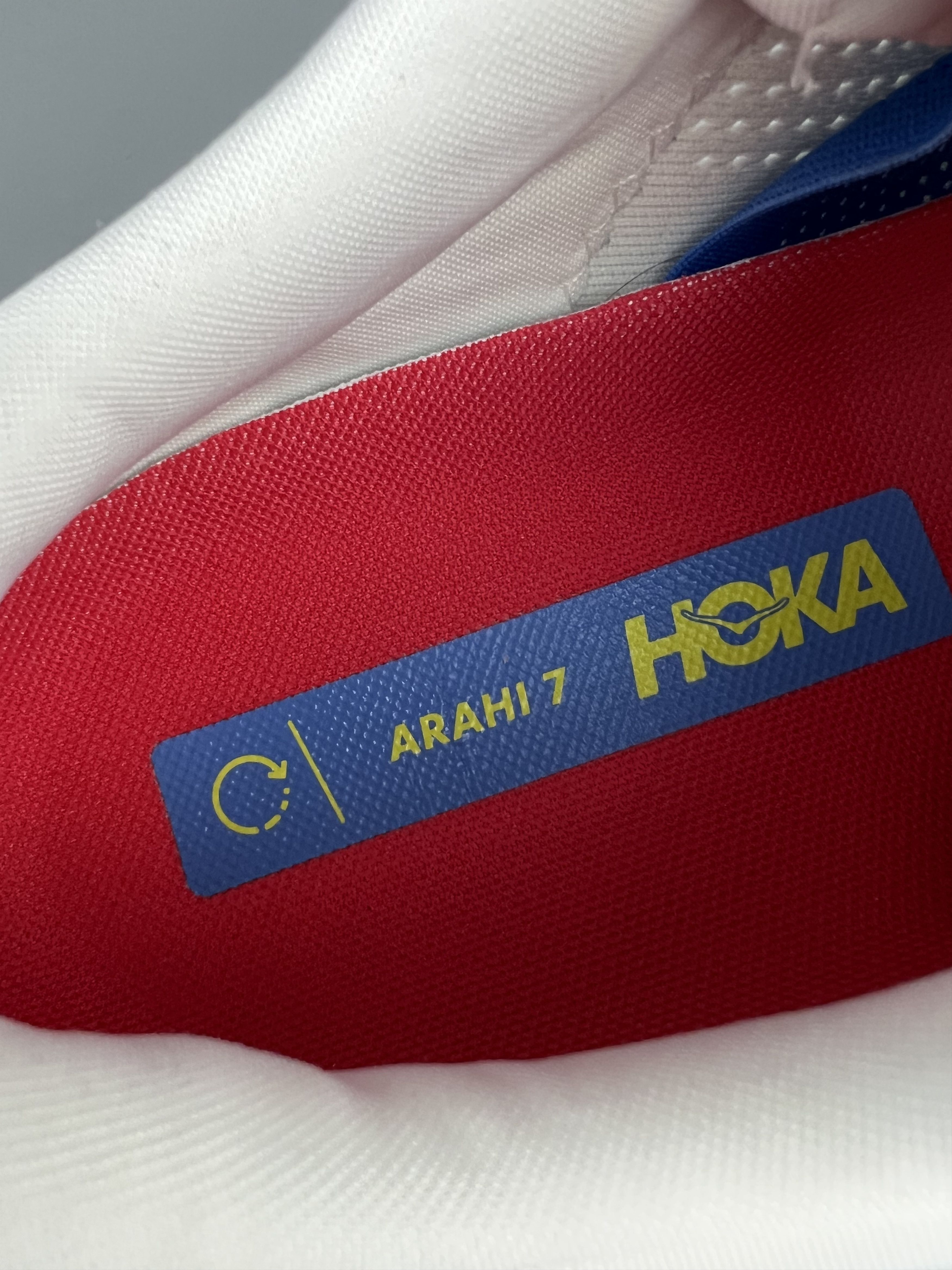 Hoka Hoka One One Arahi 7 Wide Running Shoes Walking Gym Size US 10.5 / EU 43-44 - 7 Thumbnail