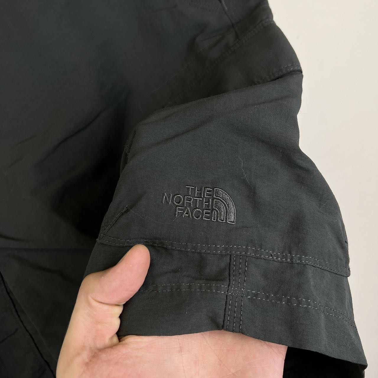 The North Face The North Face Men's Cargo Shorts - Versatile Outdoor Wear Size US 36 / EU 52 - 4 Thumbnail