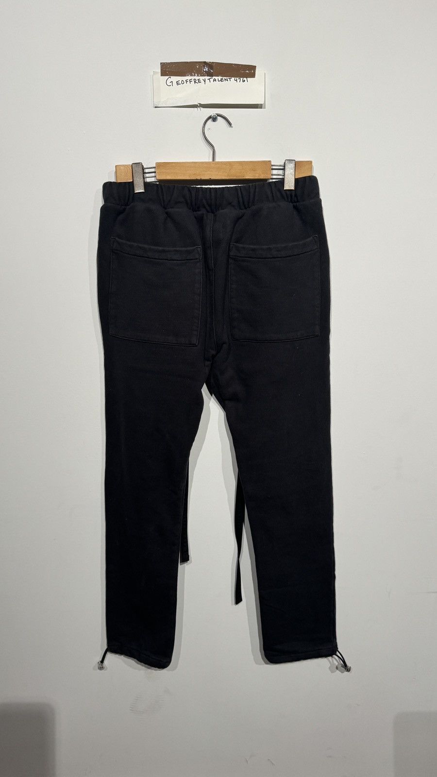 Fear of God Fear of God Sixth Collection Relaxed Core Sweatpants Size L Size US 32 / EU 48 - 2 Thumbnail