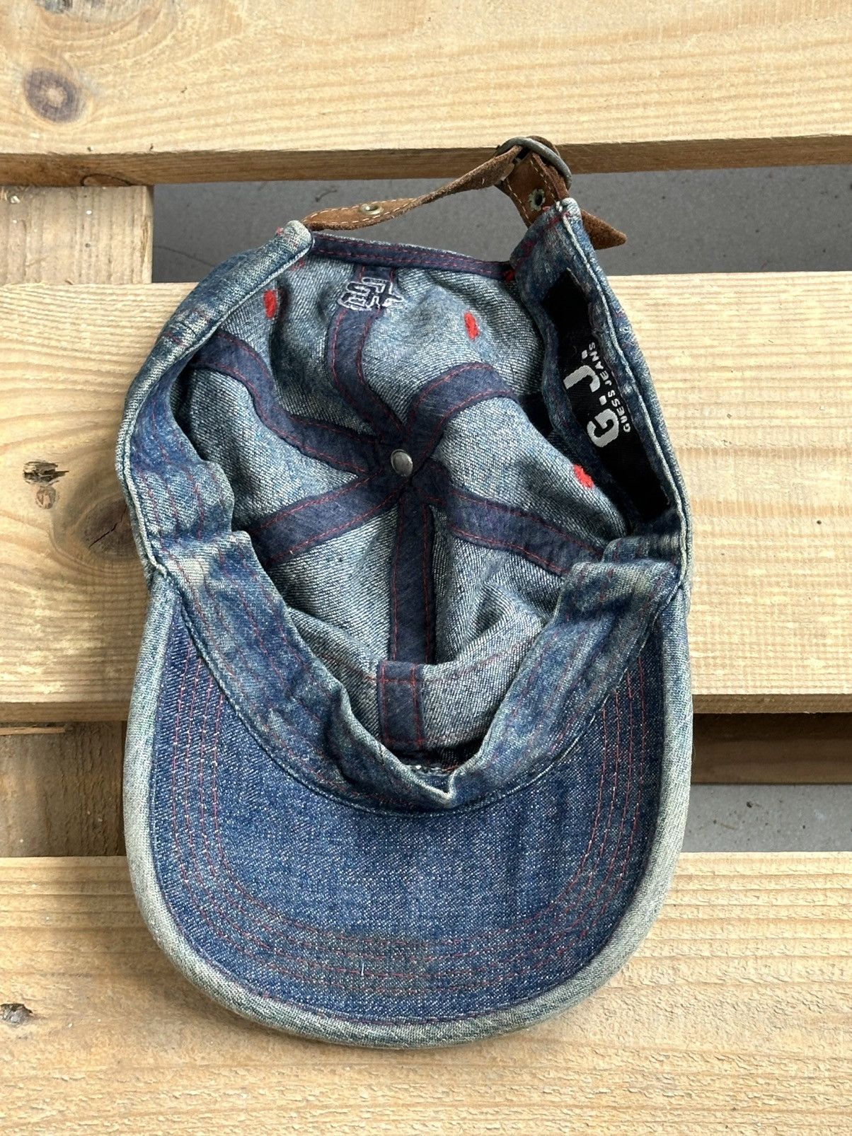 Guess Vintage Guess Blue Denim Leather Strap Cap Size ONE SIZE - 8 Thumbnail
