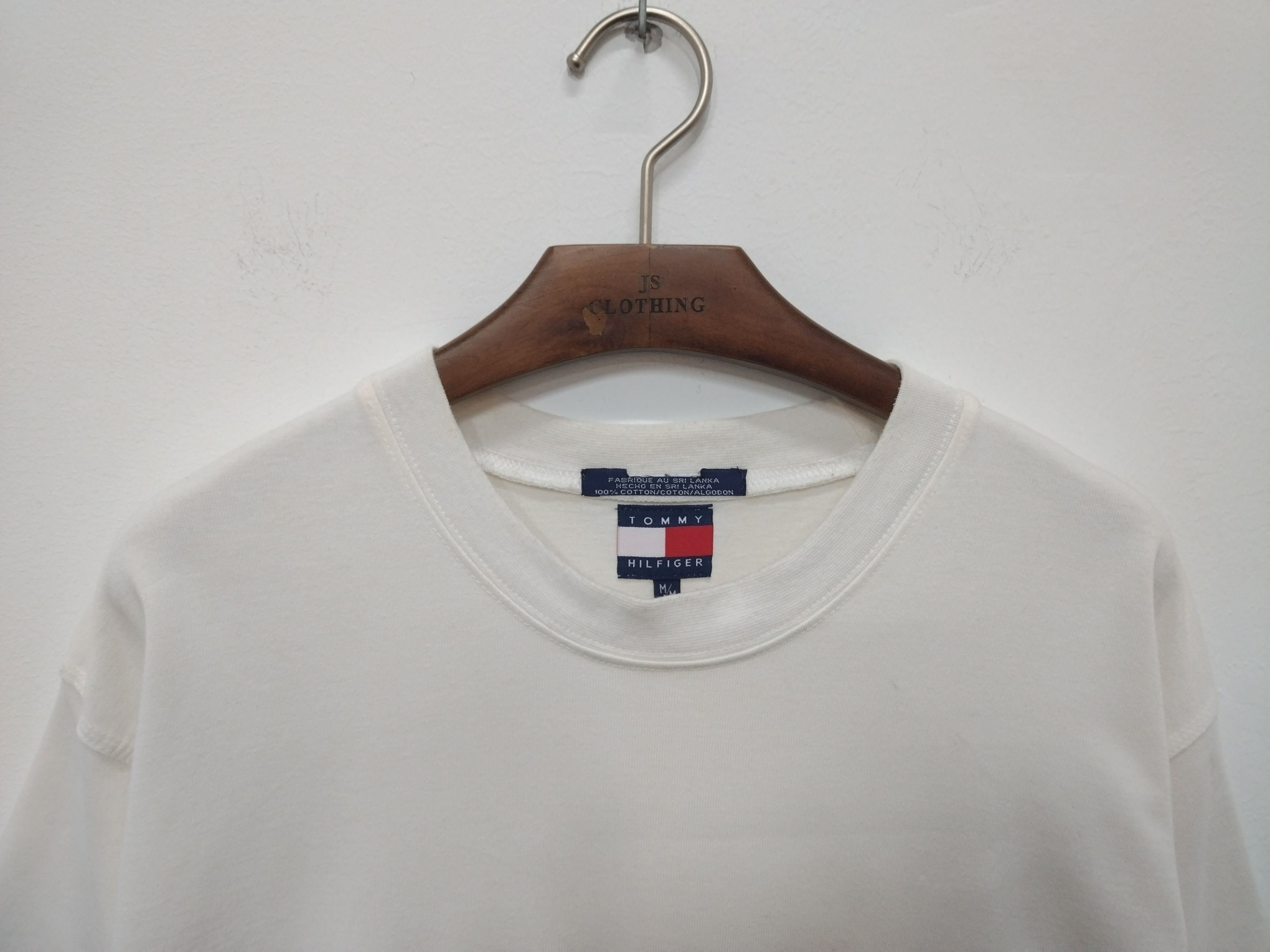 Designer × Tommy Hilfiger 🔥Send offer💥VINTAGE TOMMY HILFIGER LONG T SHIRT BIG LOGO Size US M / EU 48-50 / 2 - 6 Thumbnail