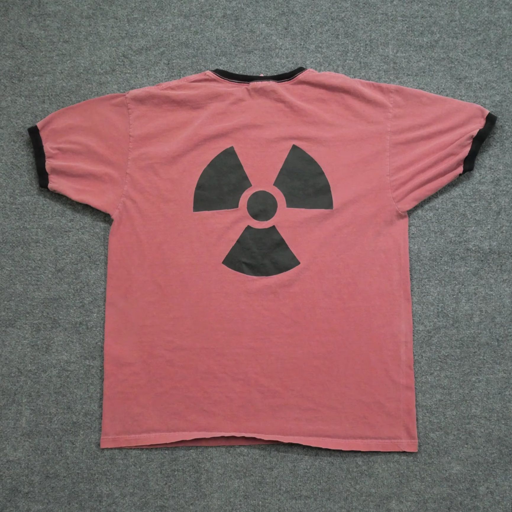Vintage VINTAGE Unbranded T Shirt Adult XL Red Black Ringer Nuclear Symbol Logo Short Sleeve Crew Neck Cotton Knit Men Mens Size US XL / EU 56 / 4 - 2 Thumbnail