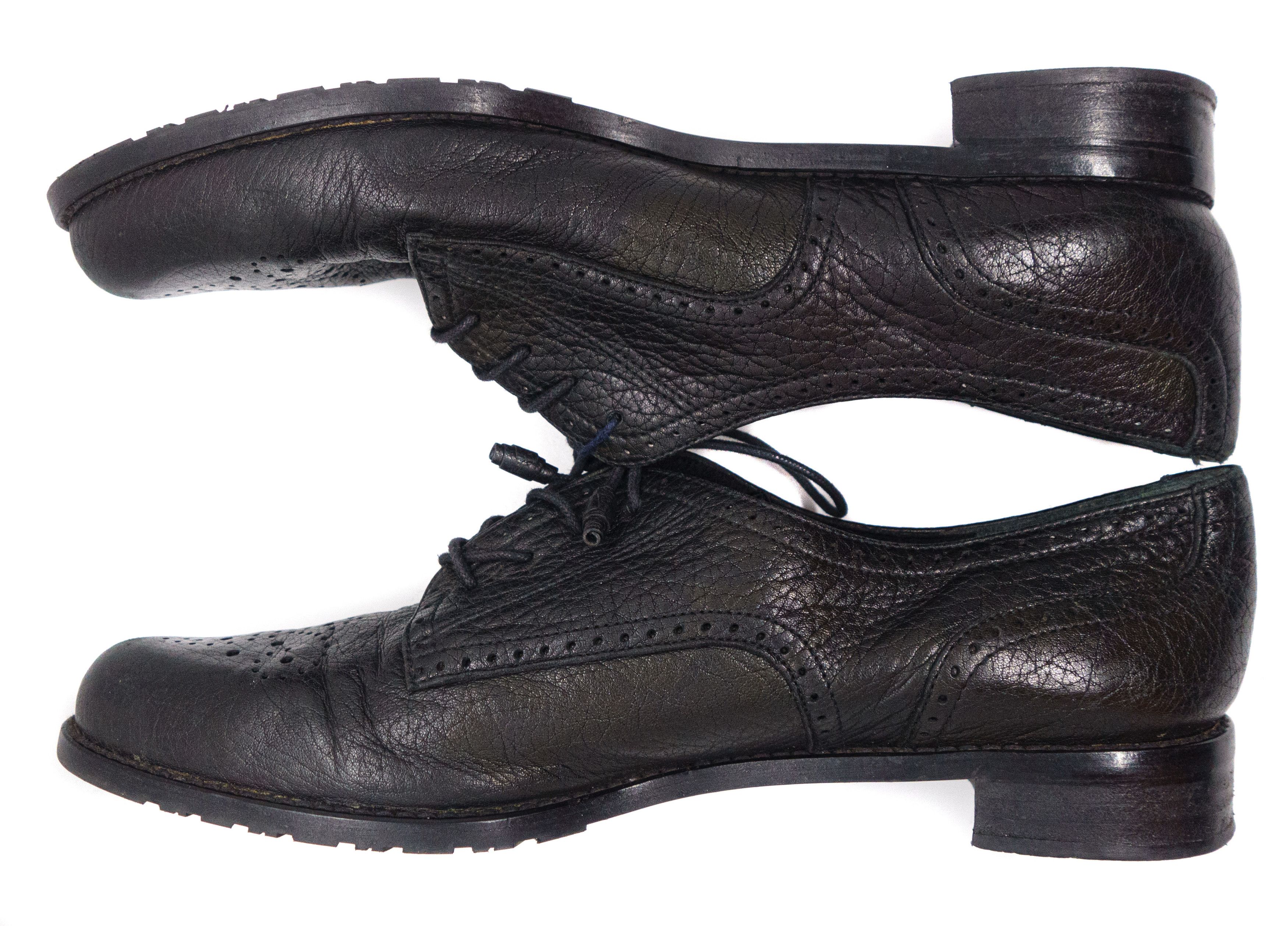 Stuart Weitzman Perforated Leather Derby Size US 7.5 / EU 40-41 - 4 Thumbnail