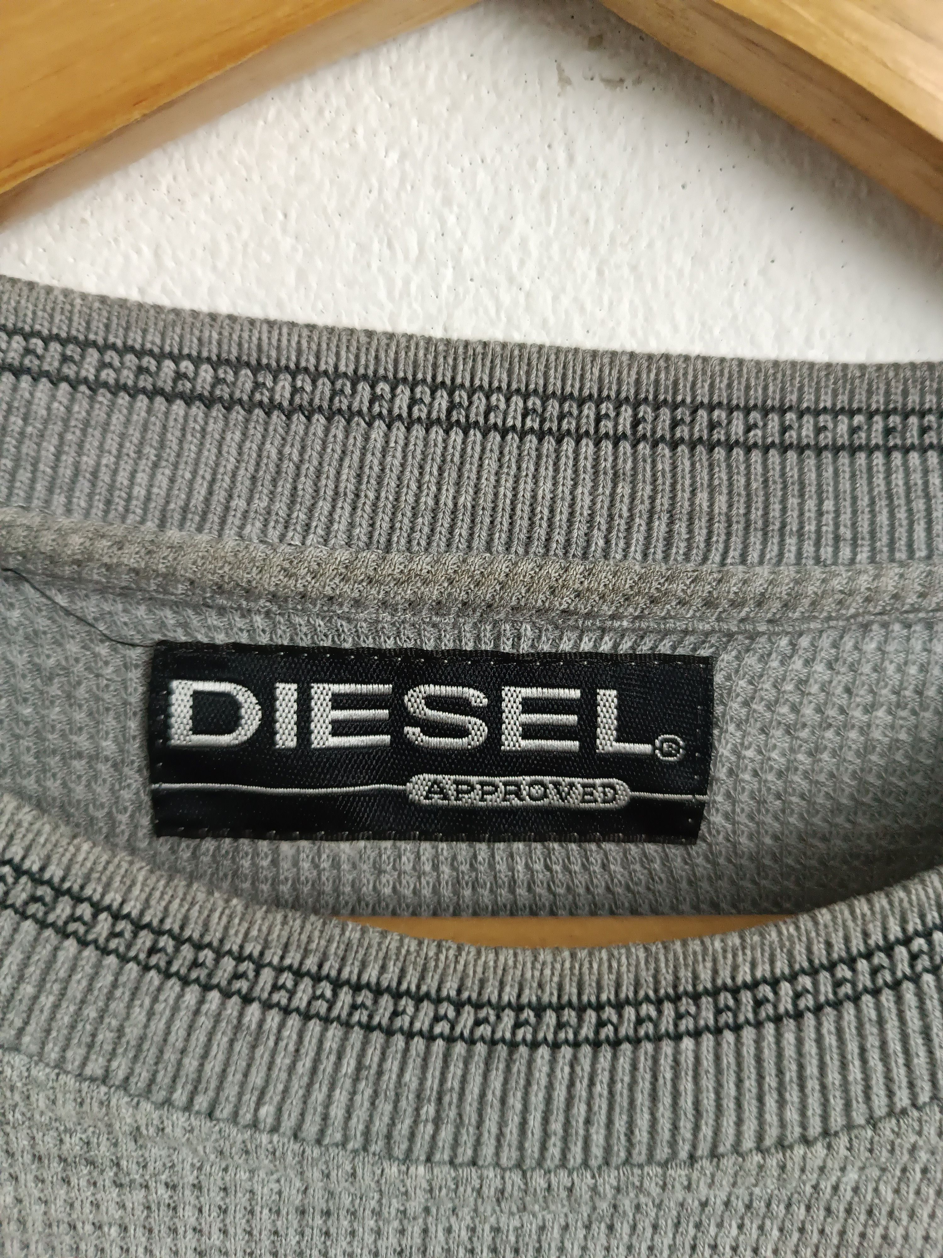 Vintage VINTAGE 2000s DIE-SEL WAFFLE KNIT EMBROID LOGO Y2K VERY RARE Size US L / EU 52-54 / 3 - 9 Thumbnail
