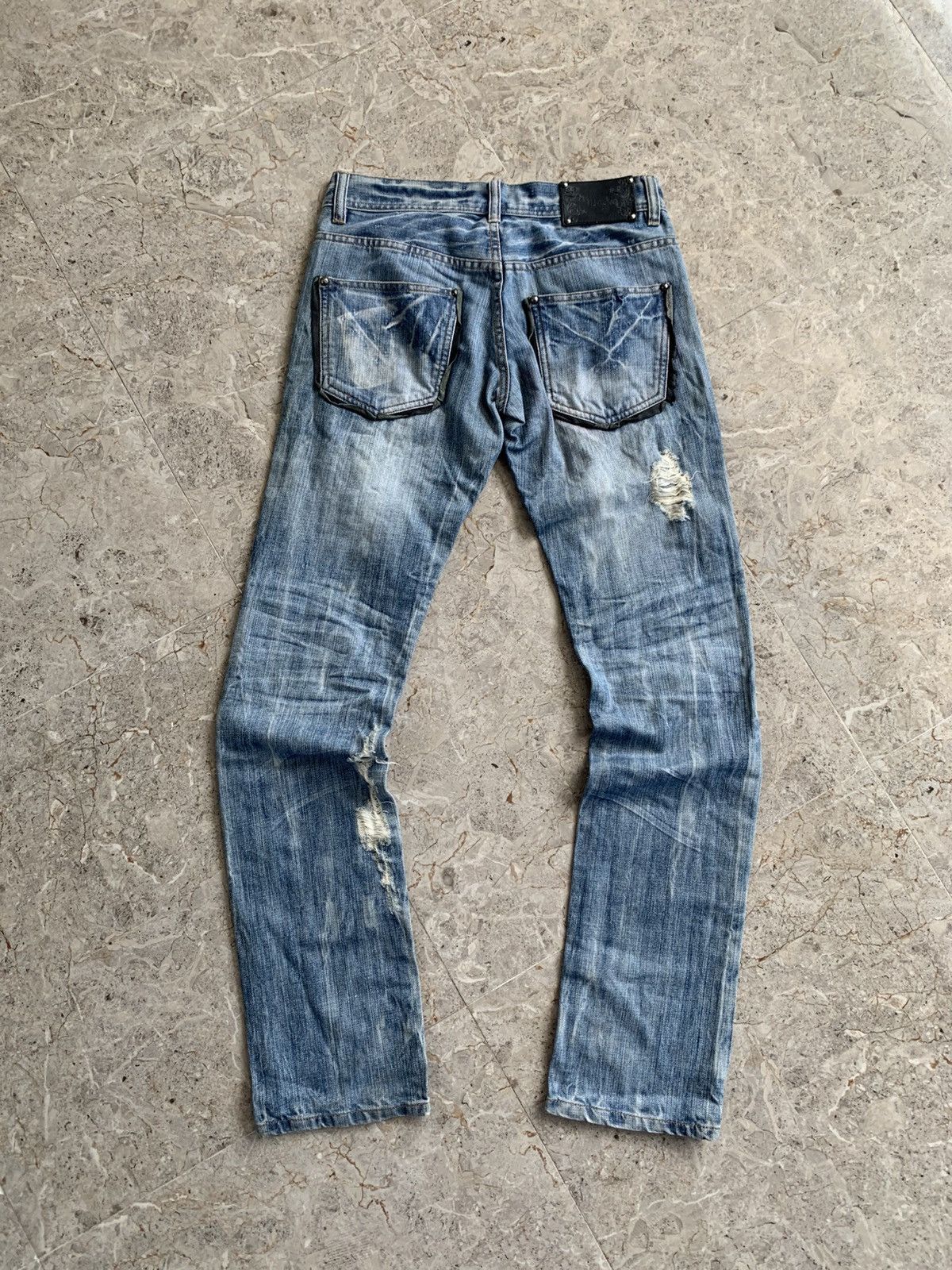 Japanese Brand 00’s Midas Mudwash Honeycomb Distressed Patchwork Jeans Size US 31 - 5 Thumbnail
