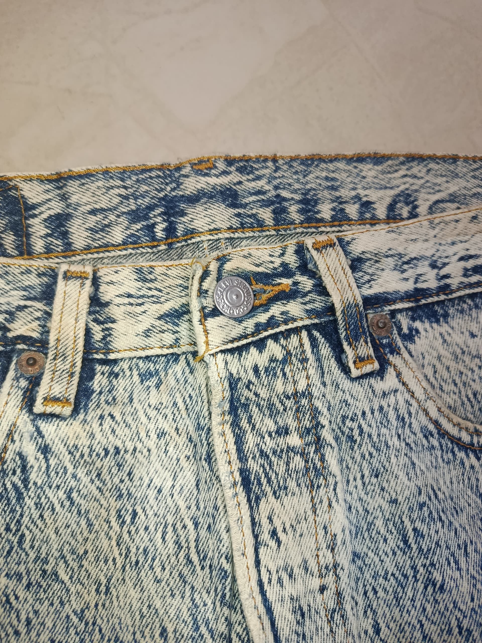 Levi's DISTRESSED LEVIS ACID WASH #522 DENIM Size US 30 / EU 46 - 6 Thumbnail
