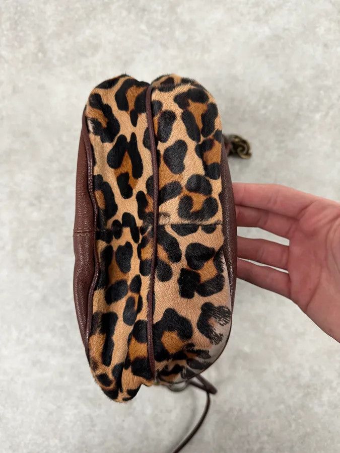 Dolce & Gabbana 2000s Dolce & Gabbana Brown Leather Leopard Handle Bag Size ONE SIZE - 11 Thumbnail