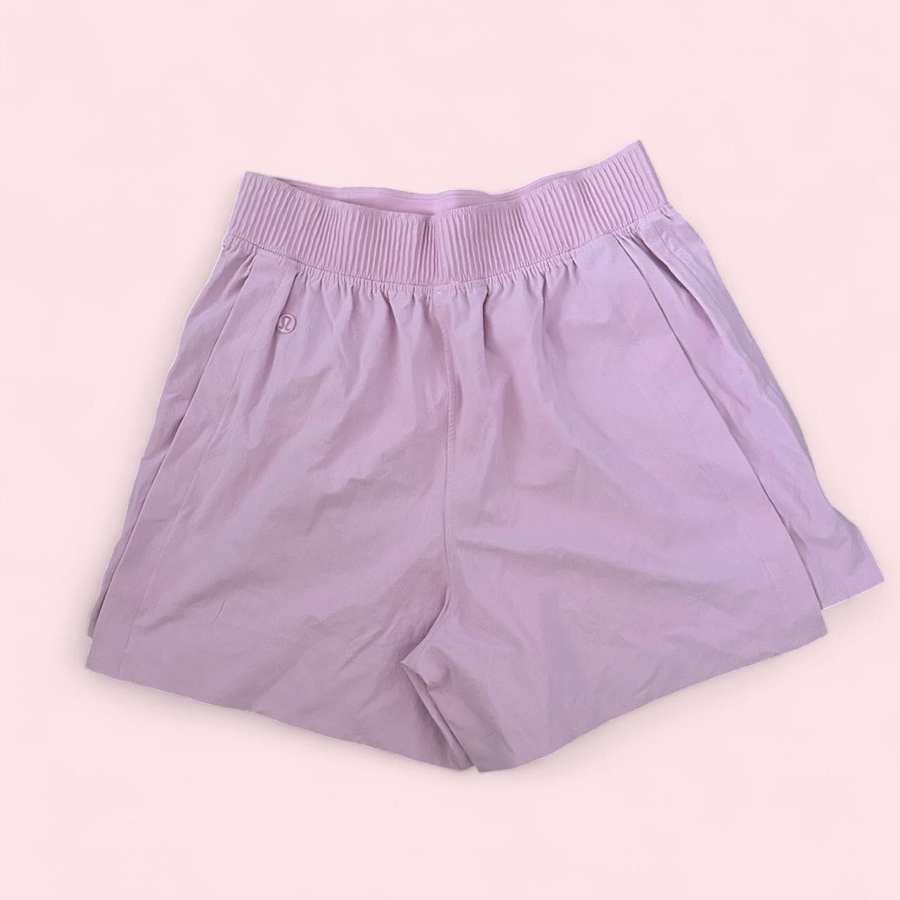 Lululemon NWT Lulu 4in shorts size Small Size 27" / US 4 / IT 40 - 2 Thumbnail