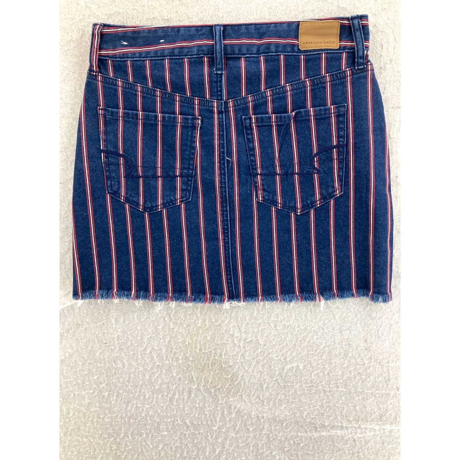 American Eagle Outfitters American Eagle Jean Skirt Womens 4 Blue Super Stretch Mini Raw Hem Size 27" / US 4 / IT 40 - 5 Thumbnail