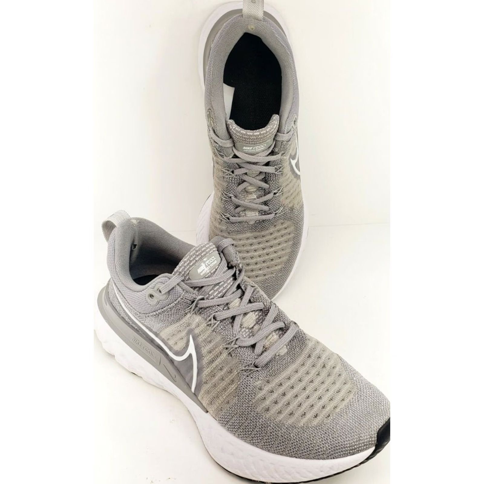 Nike Nike React Infinity Run Flyknit 2 Particle Gray 2021 Women's 8M 39EU Sneaker Size US 8 / IT 38 - 4 Thumbnail