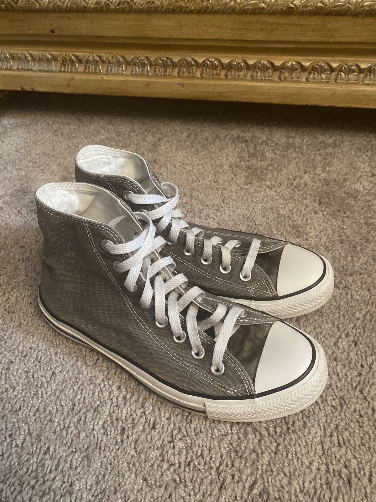 Converse Unisex Converse Chuck Taylor Allstar hi top shoes size 7M/9W Size US 7 / EU 40 - 23 Thumbnail