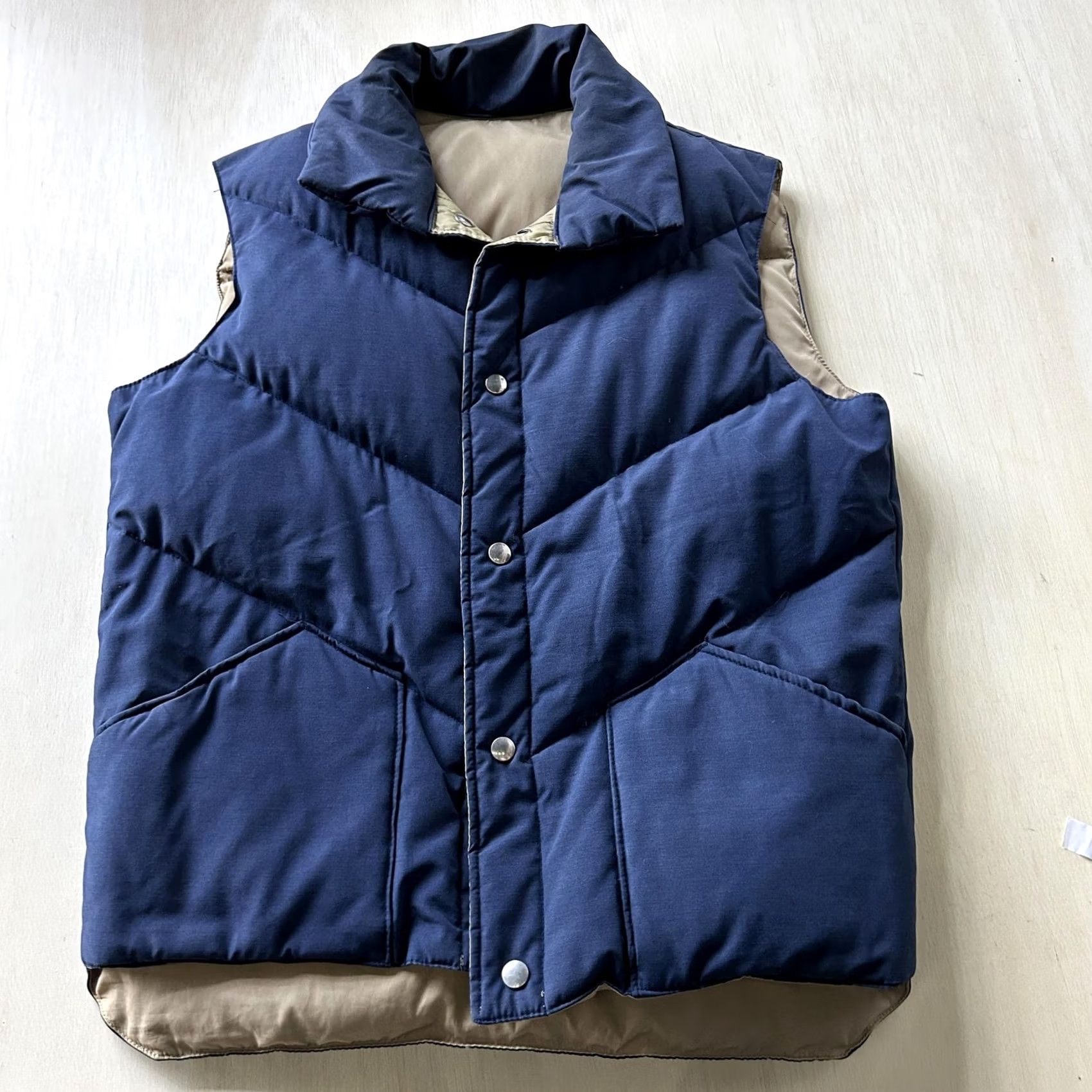 Vintage Quilted Puffer Vest Mens Medium Blue Snap Front Insulated Winter Lined Outdoor Size US M / EU 48-50 / 2 - 2 Thumbnail