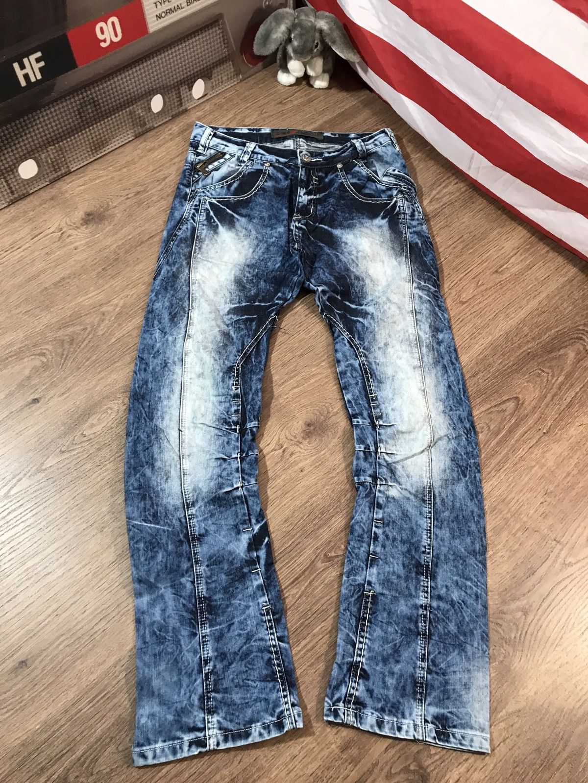 Japanese Brand × Vintage Vintage Distressed Denim Pants Jeans Size 31 Size US 31 - 1 Thumbnail