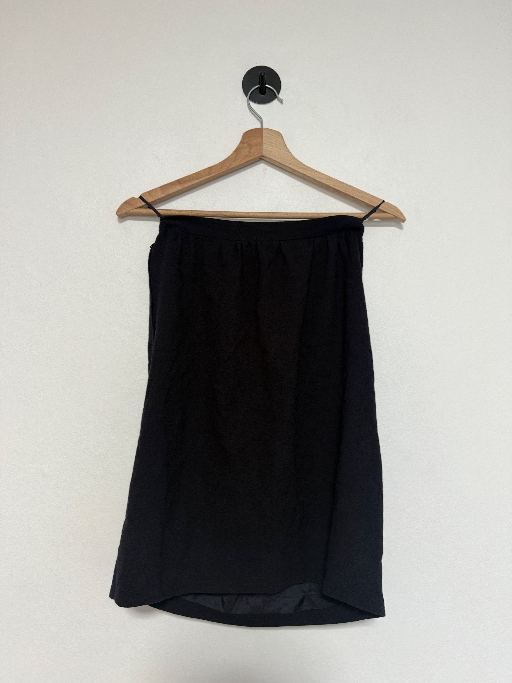 Valentino Black Mini Skirt Valentino 6us Size 28" / US 6 / IT 42 - 2 Thumbnail