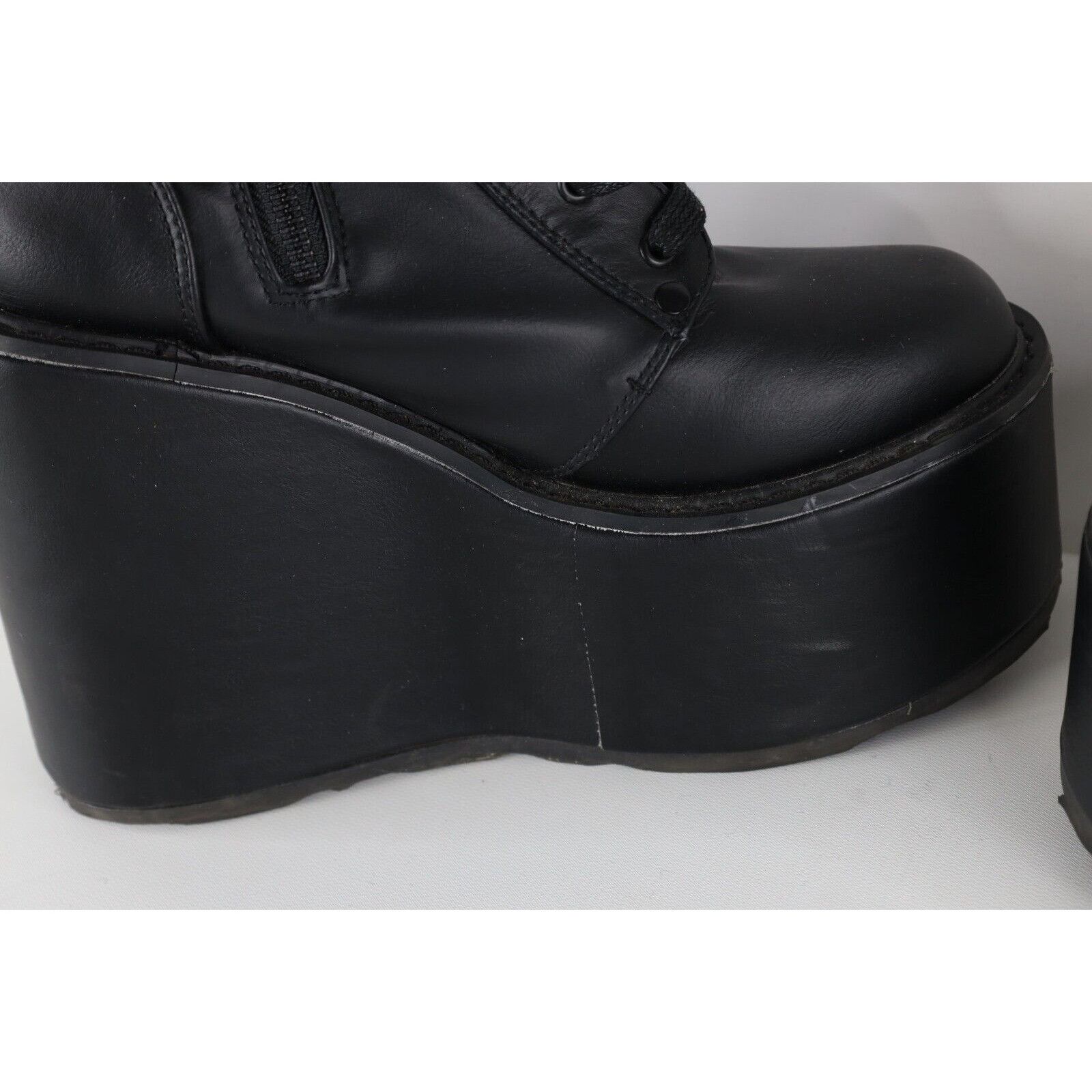 Vintage Vintage 90s Y2K Gothic Chain Dominatrix Platform Boots Size US 9 / IT 39 - 10 Thumbnail