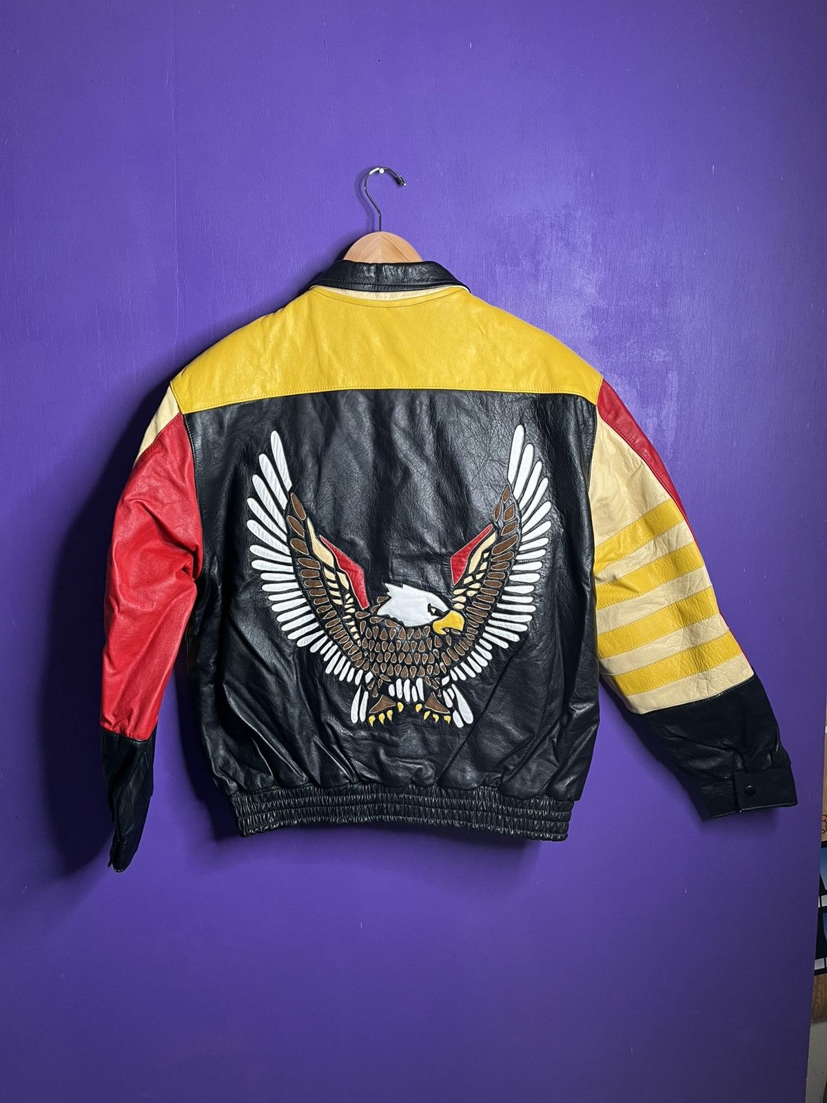 Vintage Vintage 90s big eagle boxy leather jacket Size US L / EU 52-54 / 3 - 2 Thumbnail