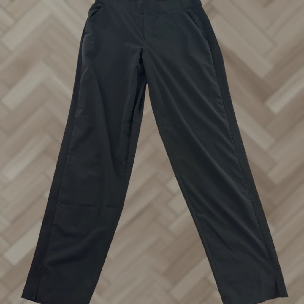 Athleta Athleta Black Ankle Pant Women's 8 Tall Mid-Rise Brooklyn Shirt/Trousers (Pants) Womens Size 30" / US 8 / IT 44 - 1 Thumbnail