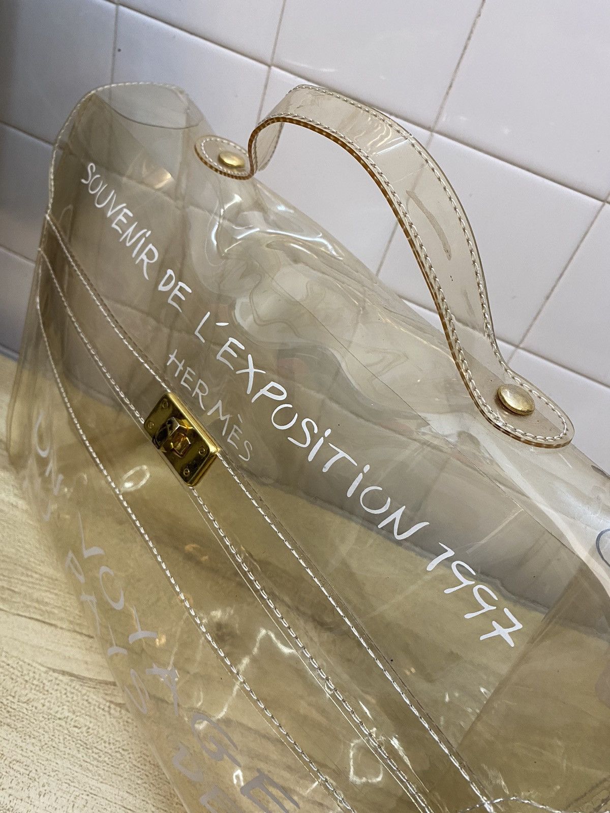 Designer × Hermes × Vintage HERMES Vinyl Kelly Beach Hand Bag Clear vintage 1997 Size ONE SIZE - 5 Thumbnail