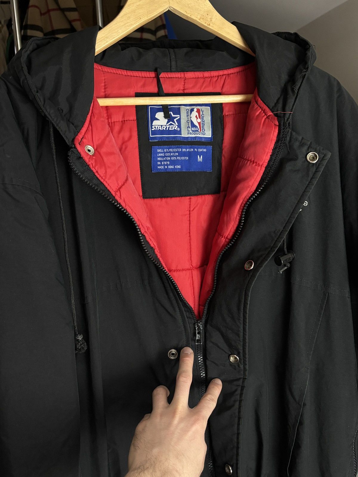 Starter Vintage Starter Chicago Bulls NBA Hooded Bomber Jacket VNTG Size US M / EU 48-50 / 2 - 6 Thumbnail