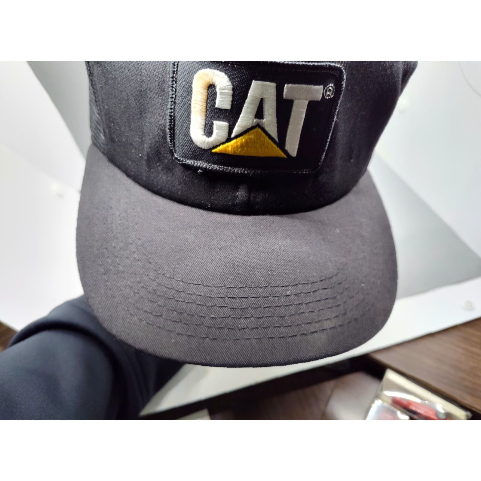 Vintage VINTAGE Tonkin Trucker Hat Adjustable Black Snapback 80s Cat USA Michigan Mens Size ONE SIZE - 4 Thumbnail
