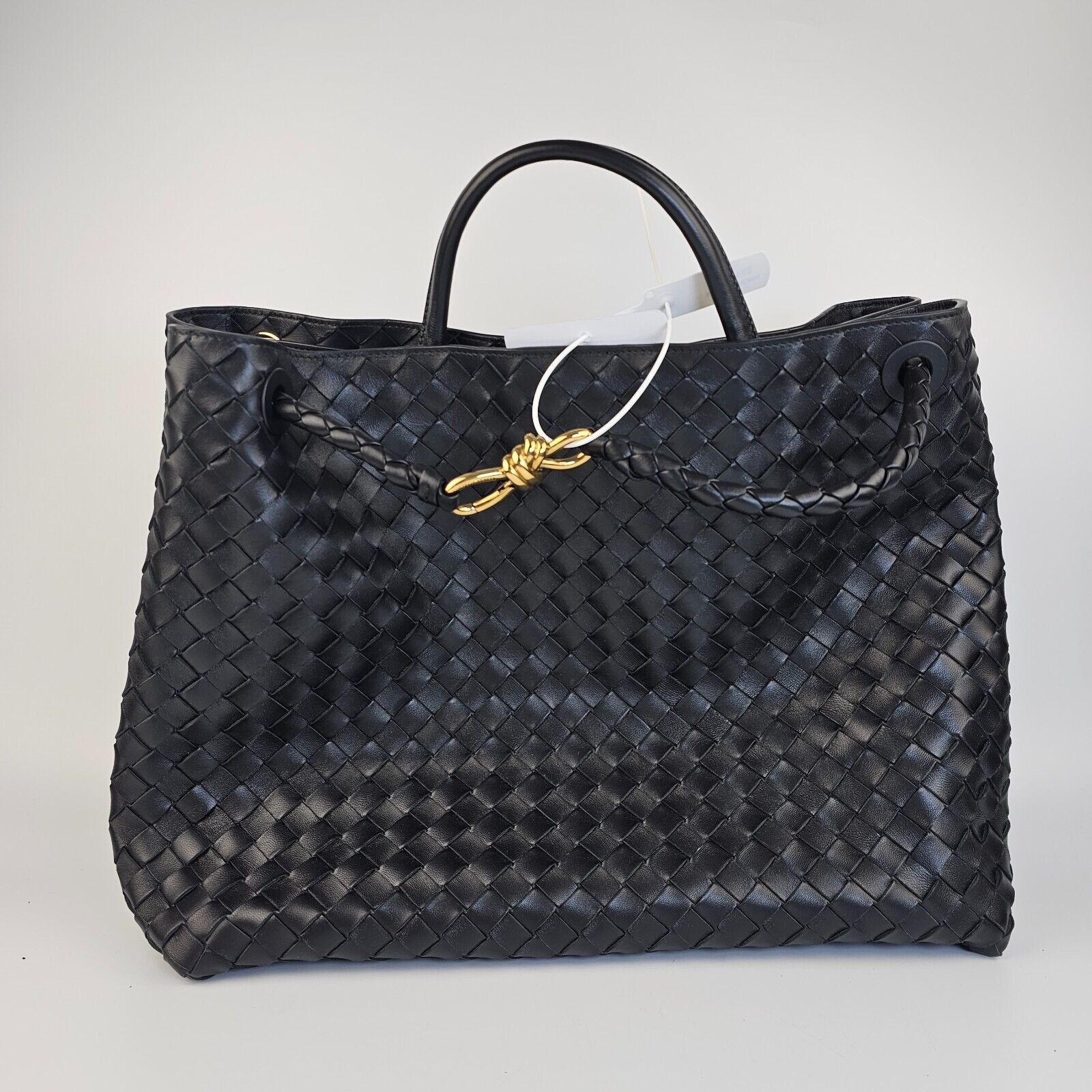 BOTTEGA VENETA Andiamo Large Black Leather Top Handle New
