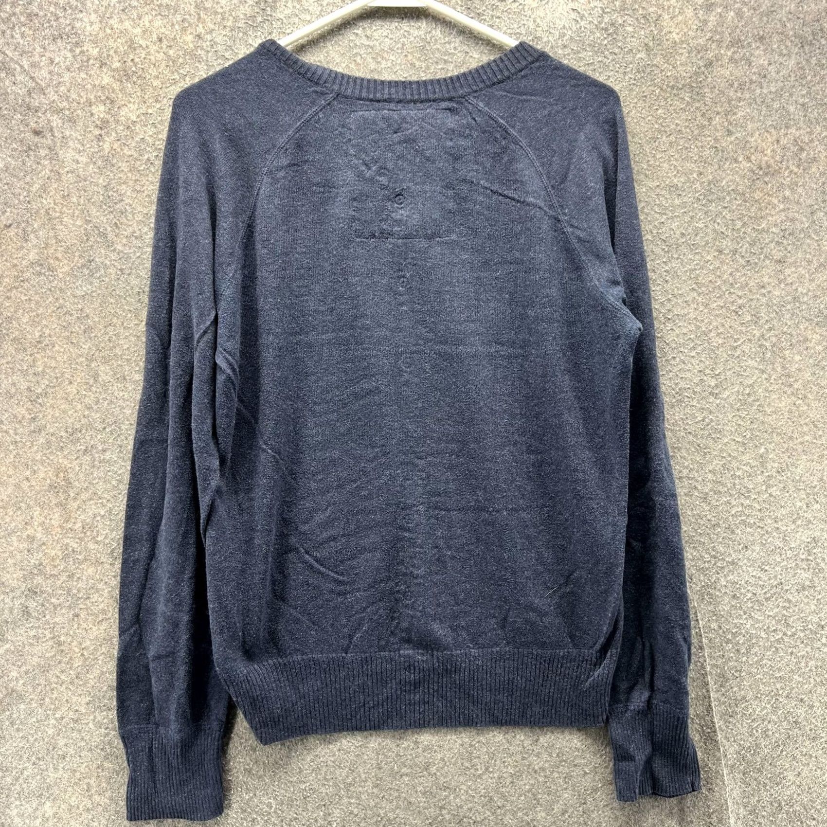 Abercrombie & Fitch Abercrombie & Fitch Sweater Mens Small Blue Cotton V-Neck Pullover Moose Logo Size US S / EU 44-46 / 1 - 7 Thumbnail