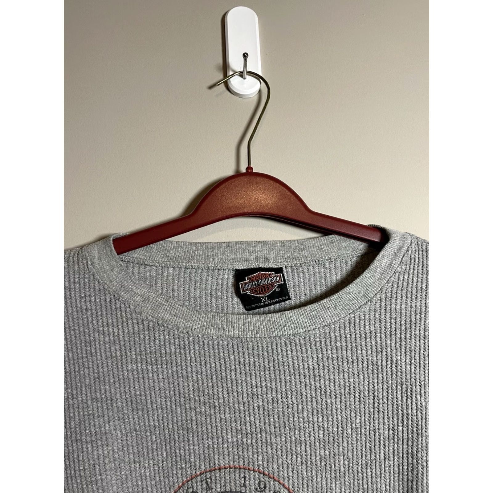 Harley Davidson VINTAGE Harley-Davidson Shirt Men's XL Ribbed Thermal Davenport Iowa Graphic Print 90s Biker Gray Cotton Blend Knit Logo T-Shirt Size US XL / EU 56 / 4 - 3 Thumbnail
